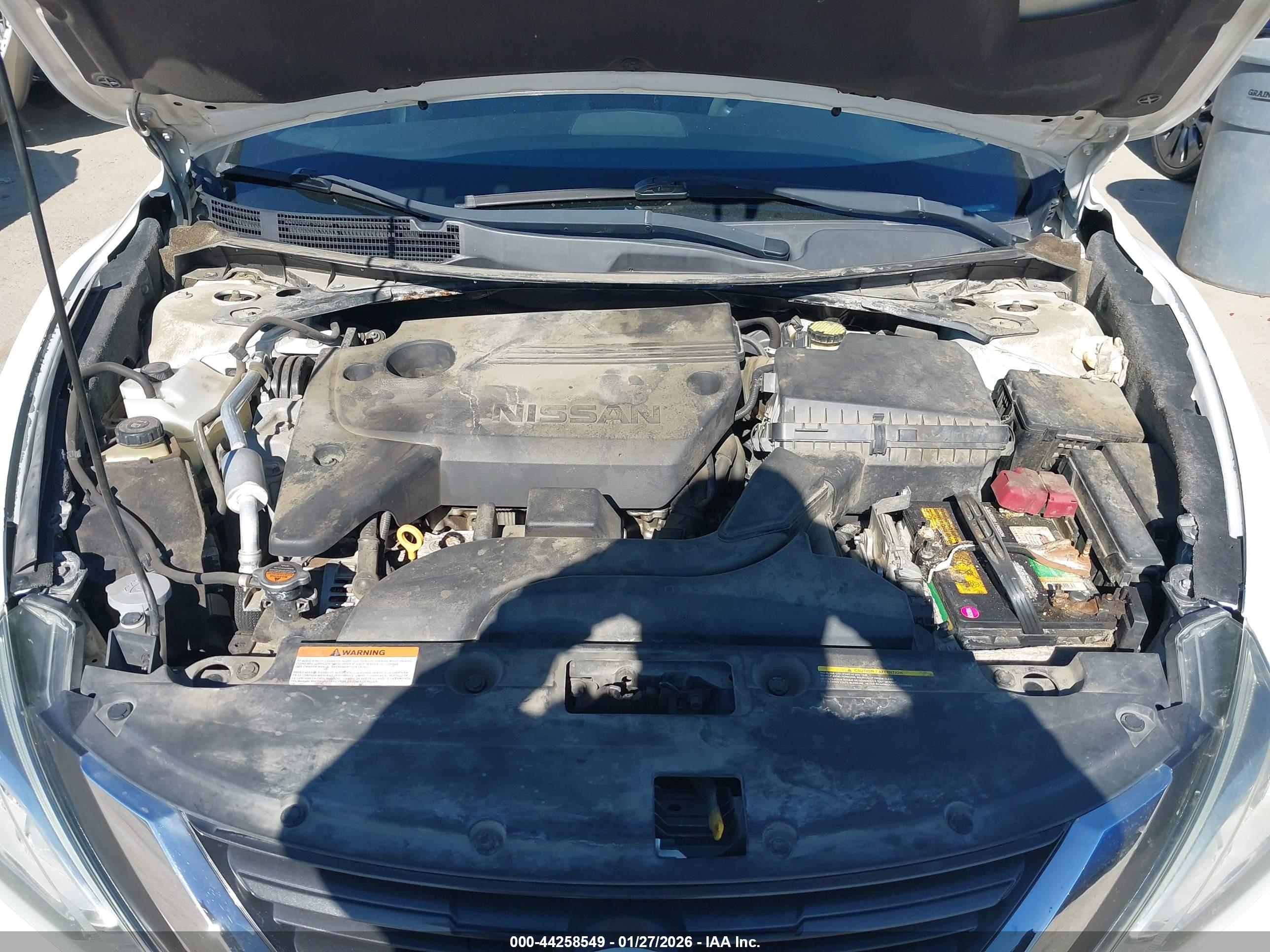NISSAN ALTIMA image 10