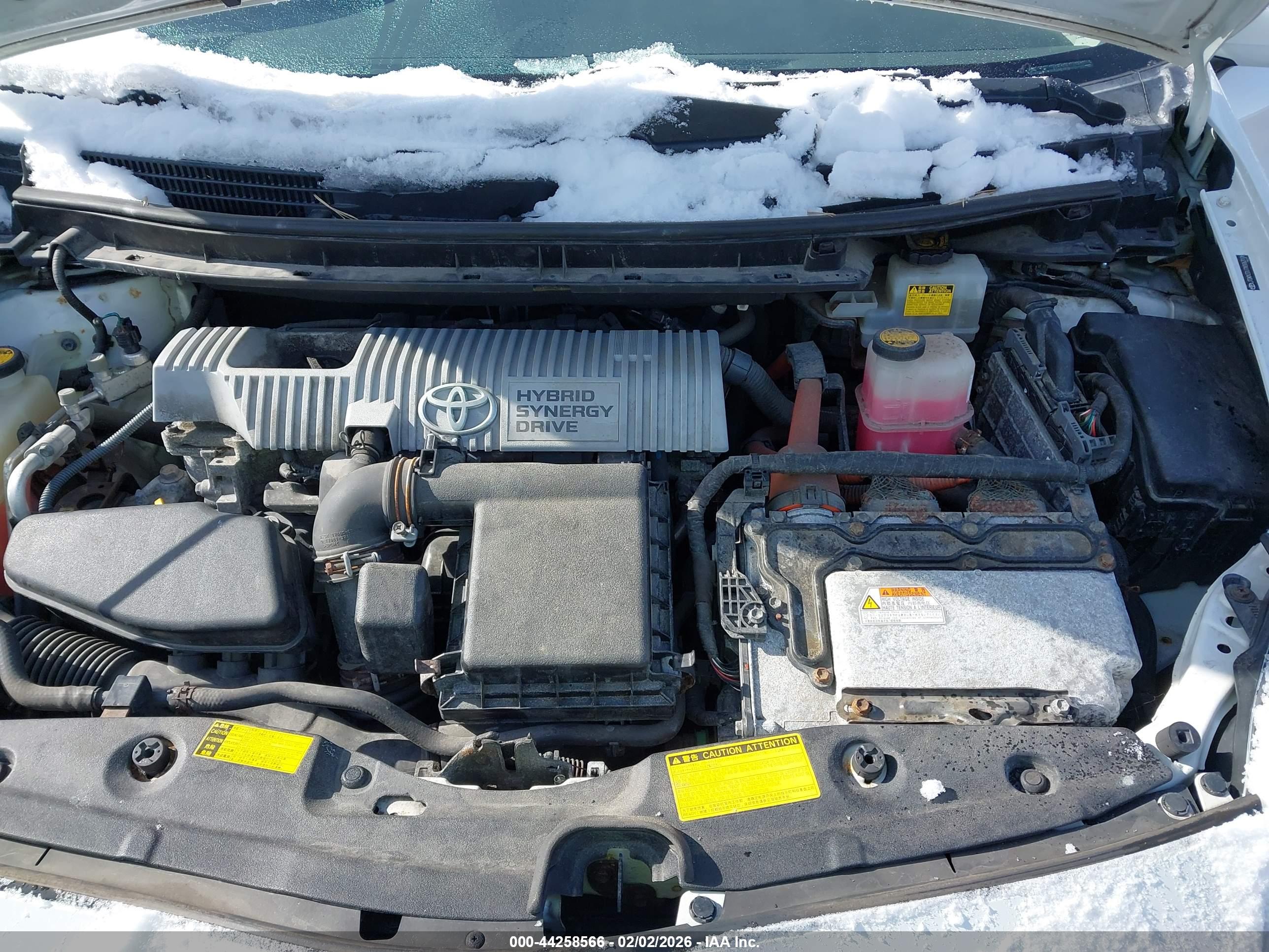 TOYOTA PRIUS image 10