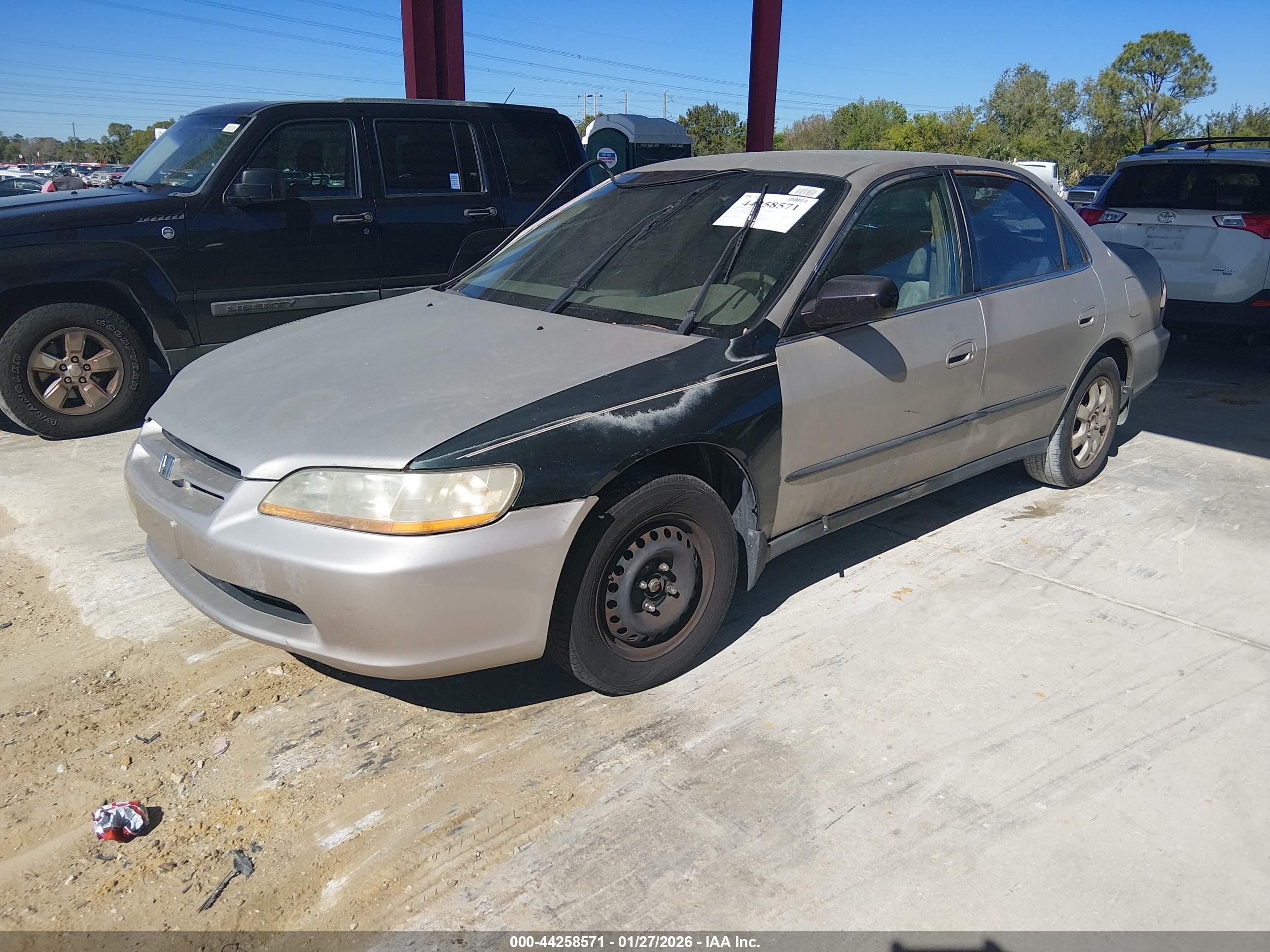 HONDA ACCORD image 2