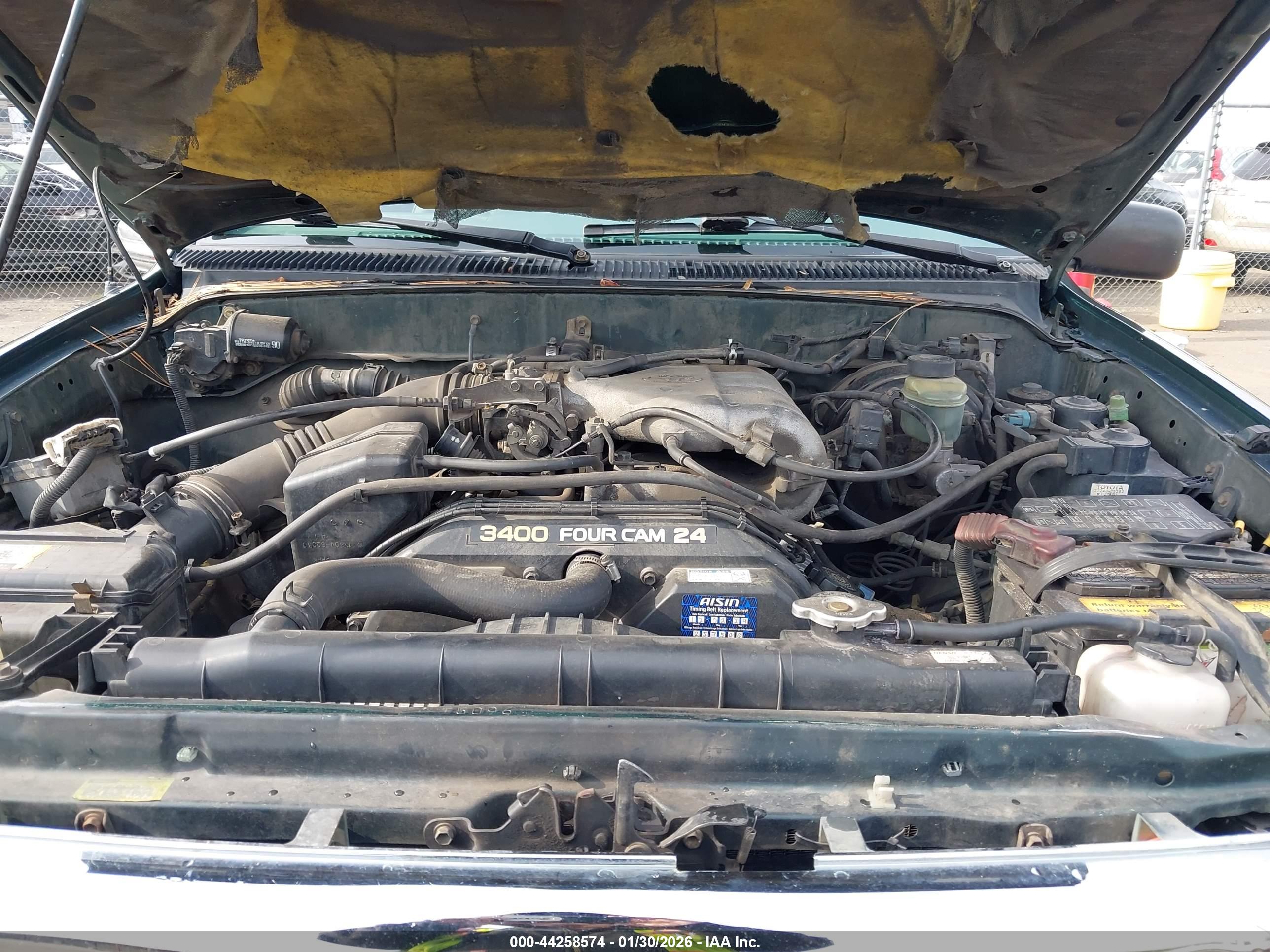 TOYOTA TACOMA image 10