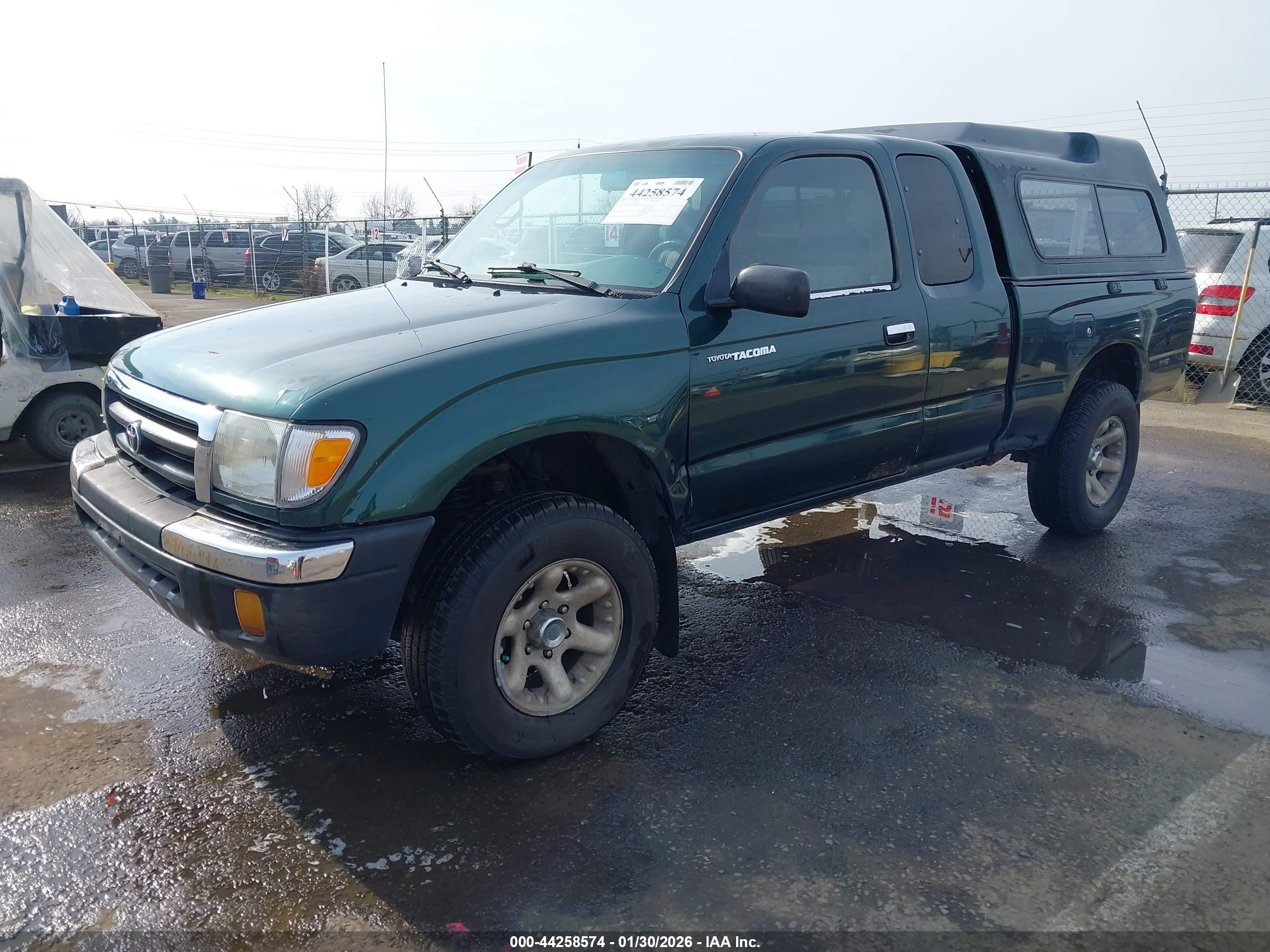 TOYOTA TACOMA image 2