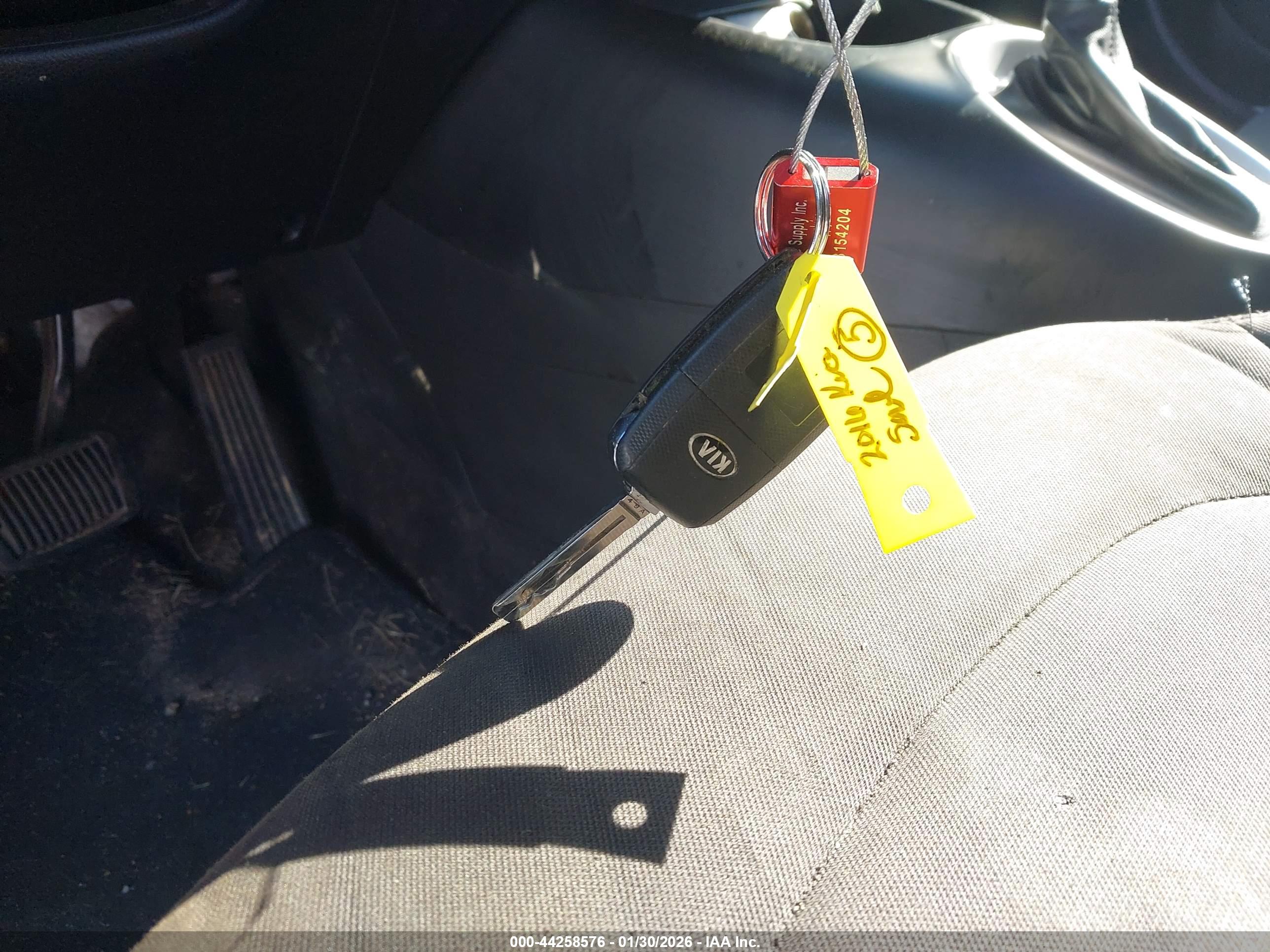 KIA SOUL image 11