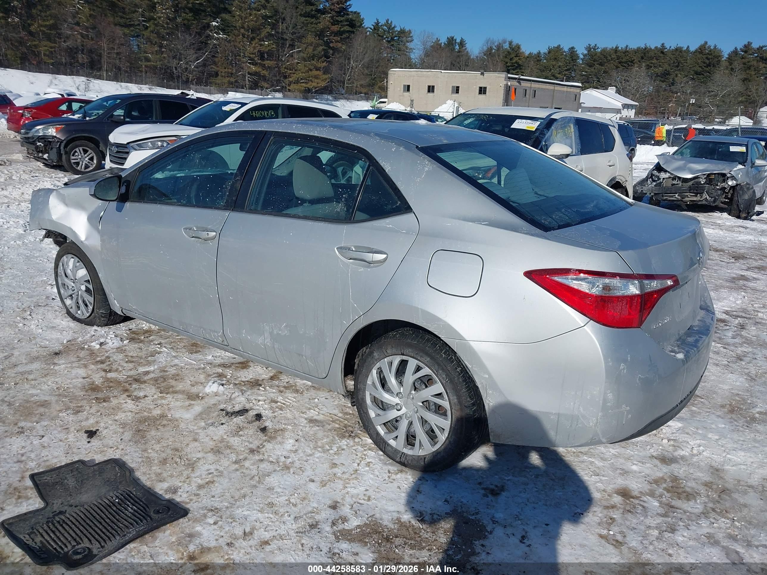 TOYOTA COROLLA image 3