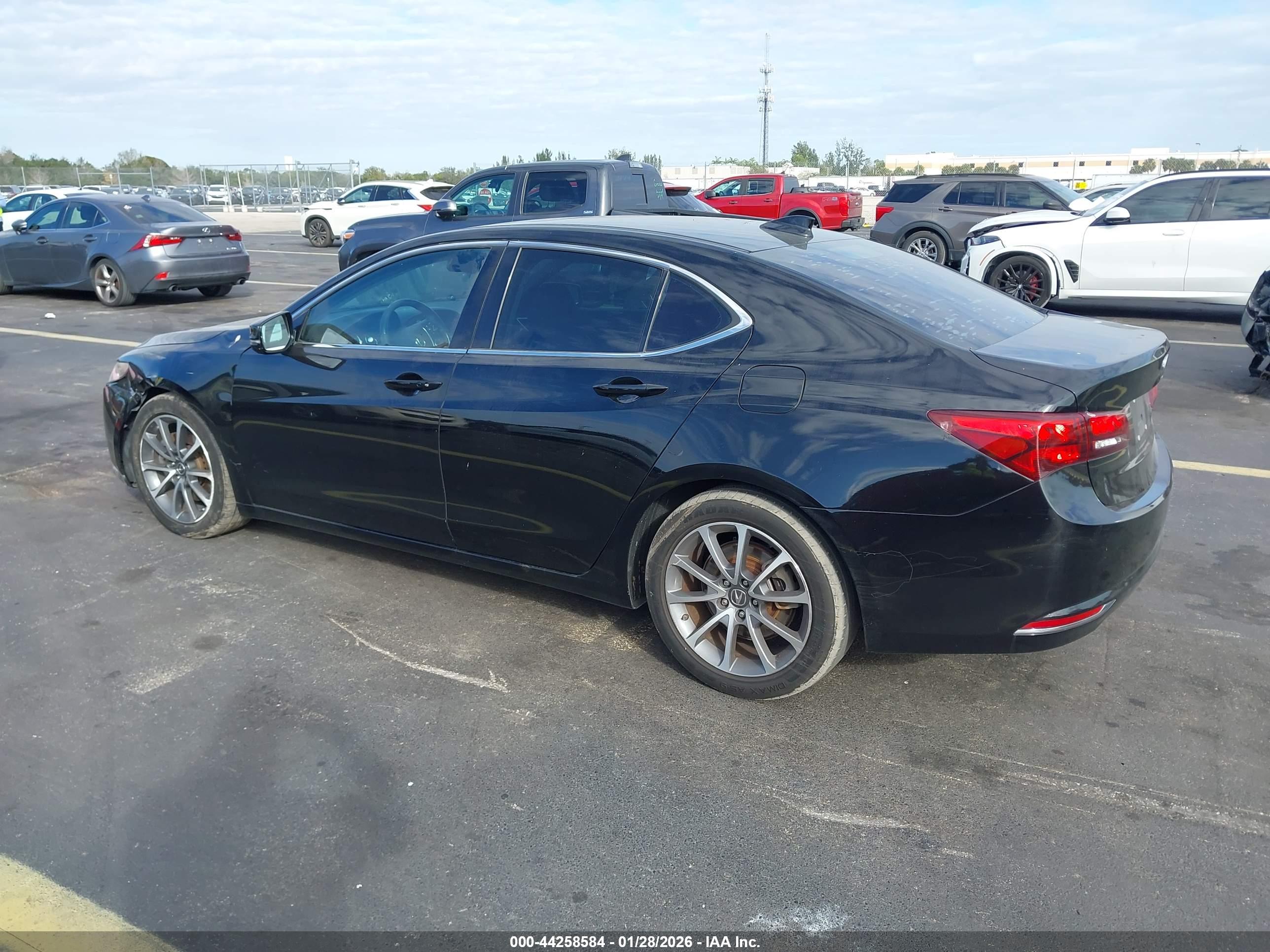 ACURA TLX image 3