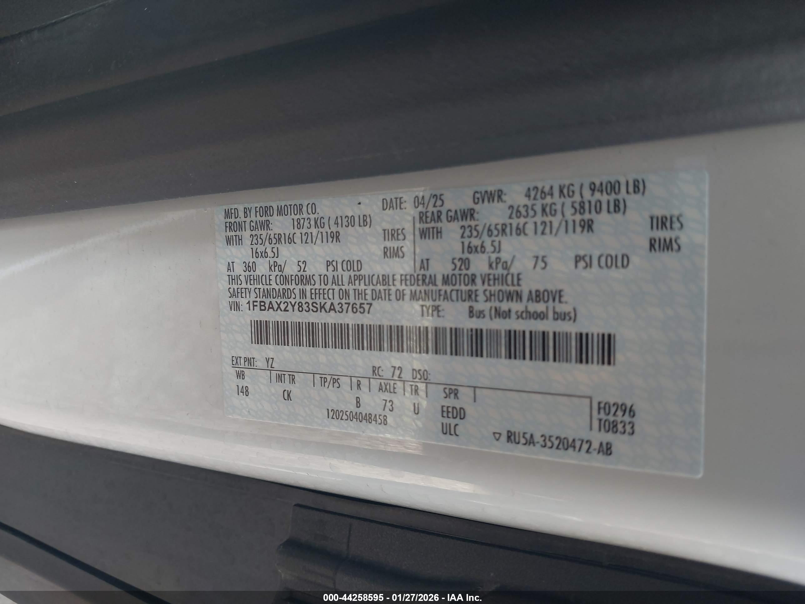 FORD TRANSIT-350 image 9