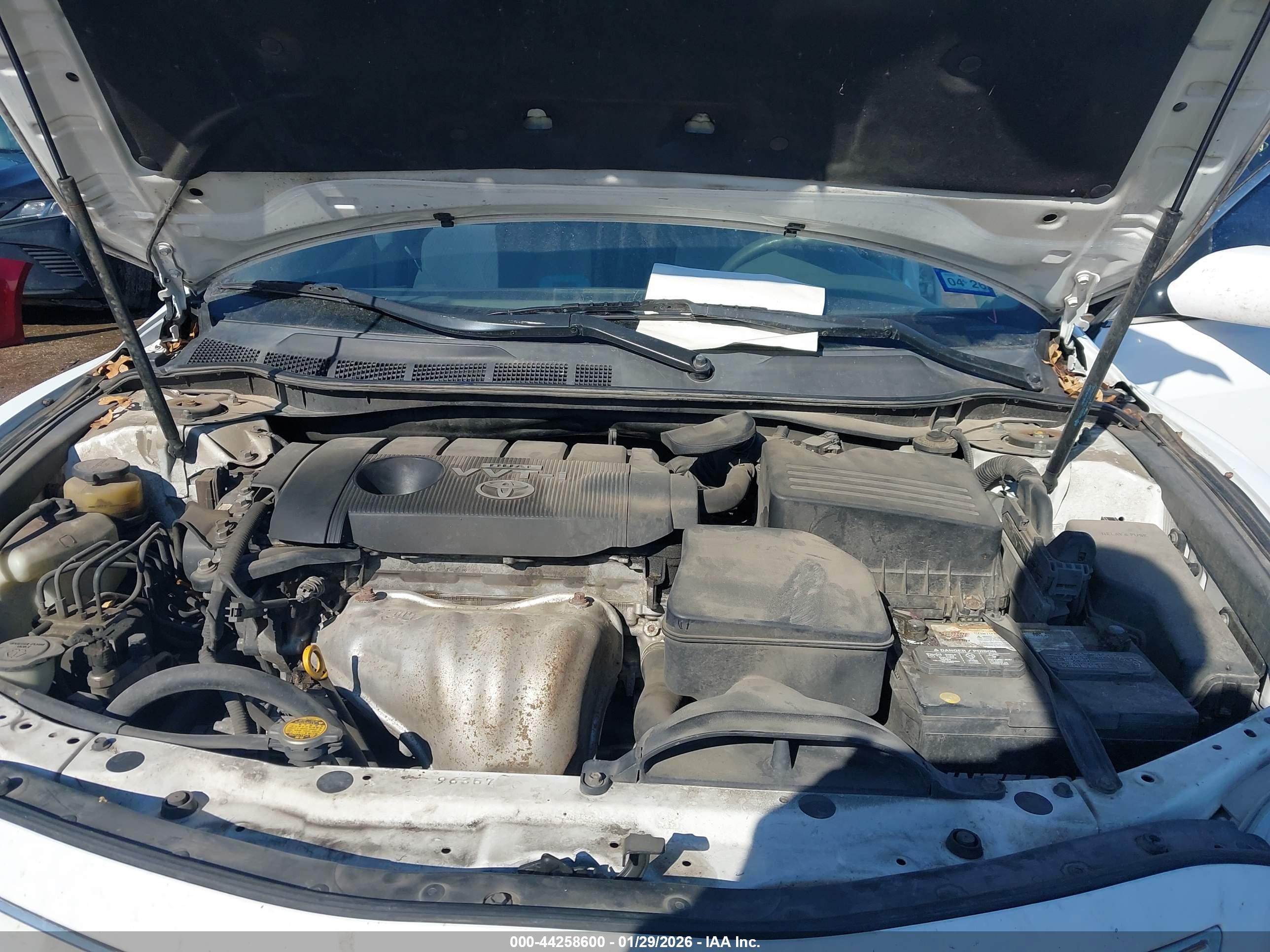 TOYOTA CAMRY image 10