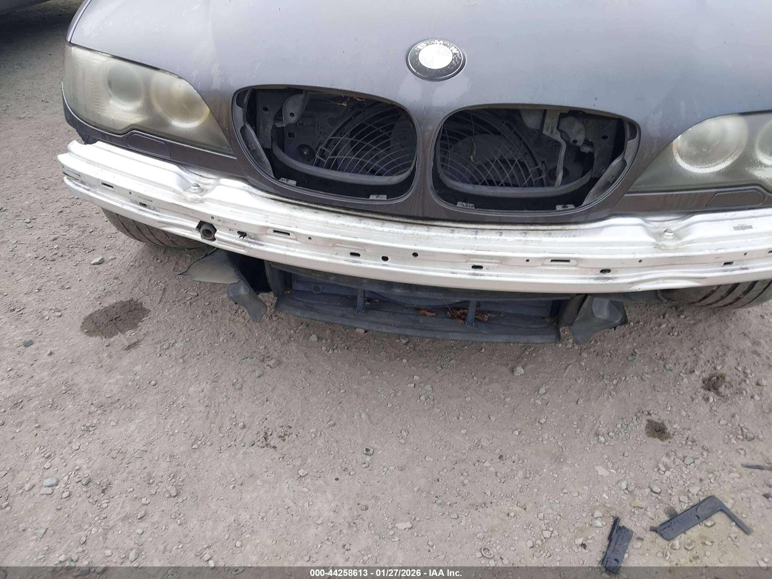 BMW 325CI image 6