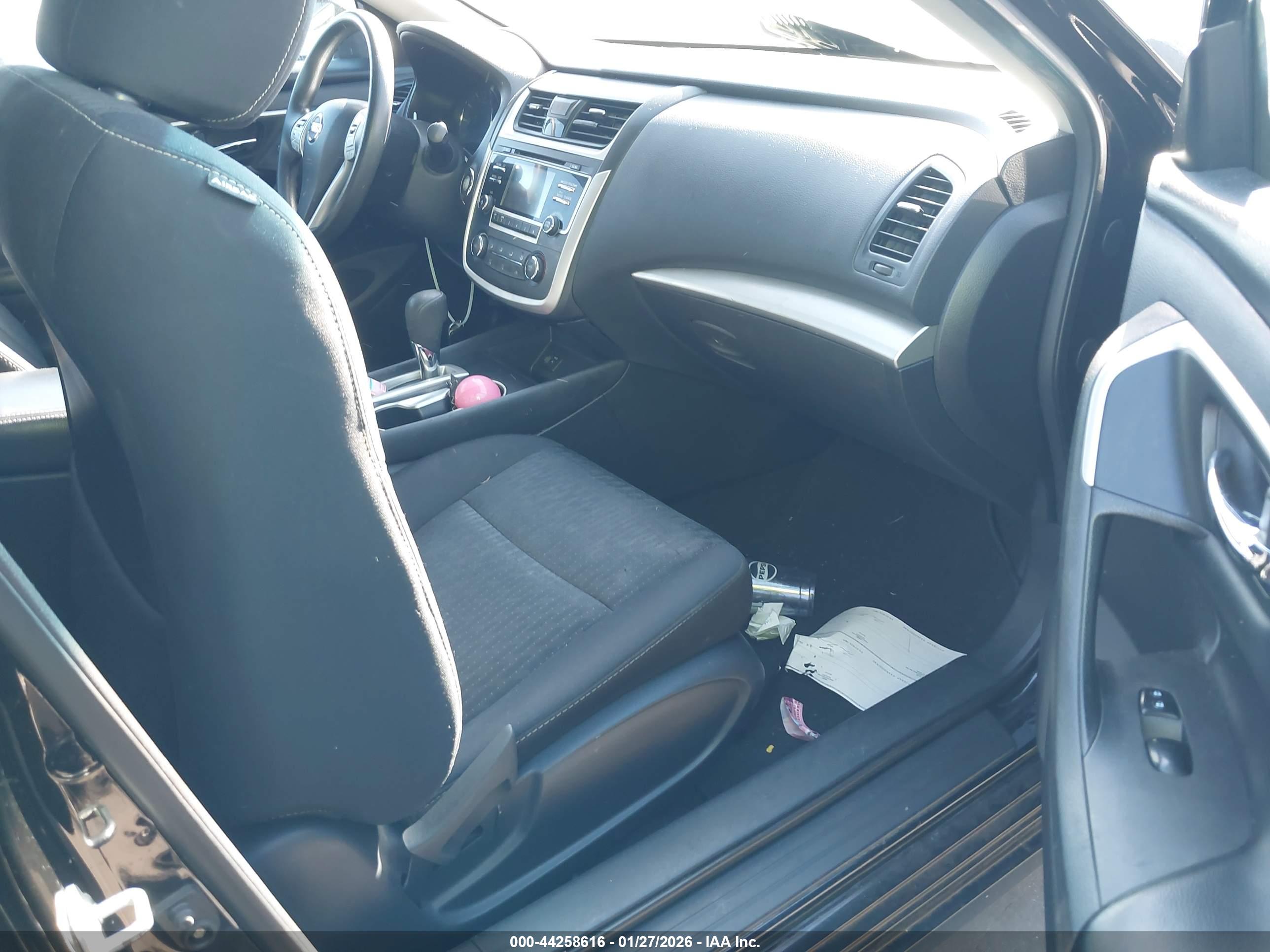 NISSAN ALTIMA image 5
