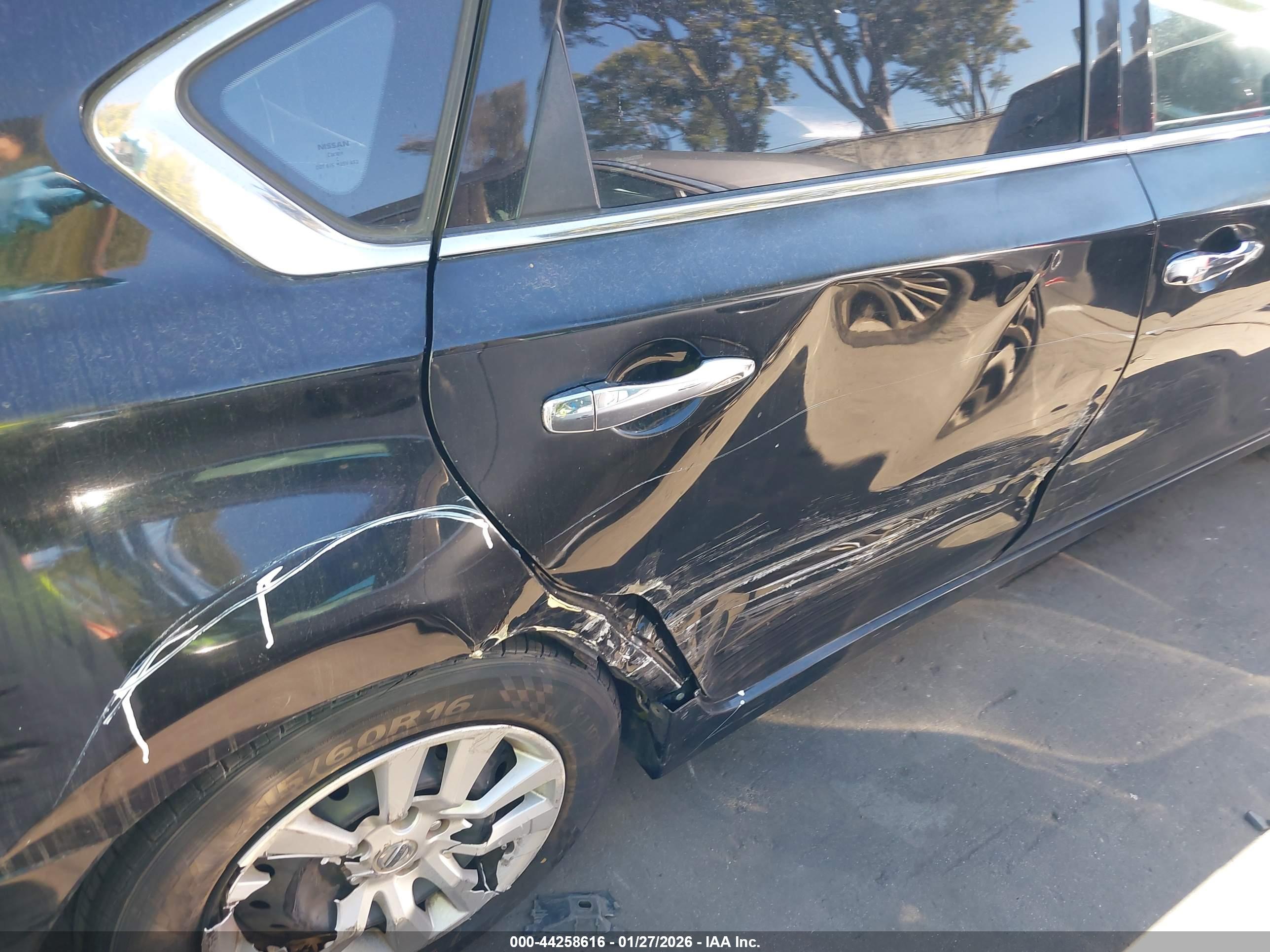 NISSAN ALTIMA image 6
