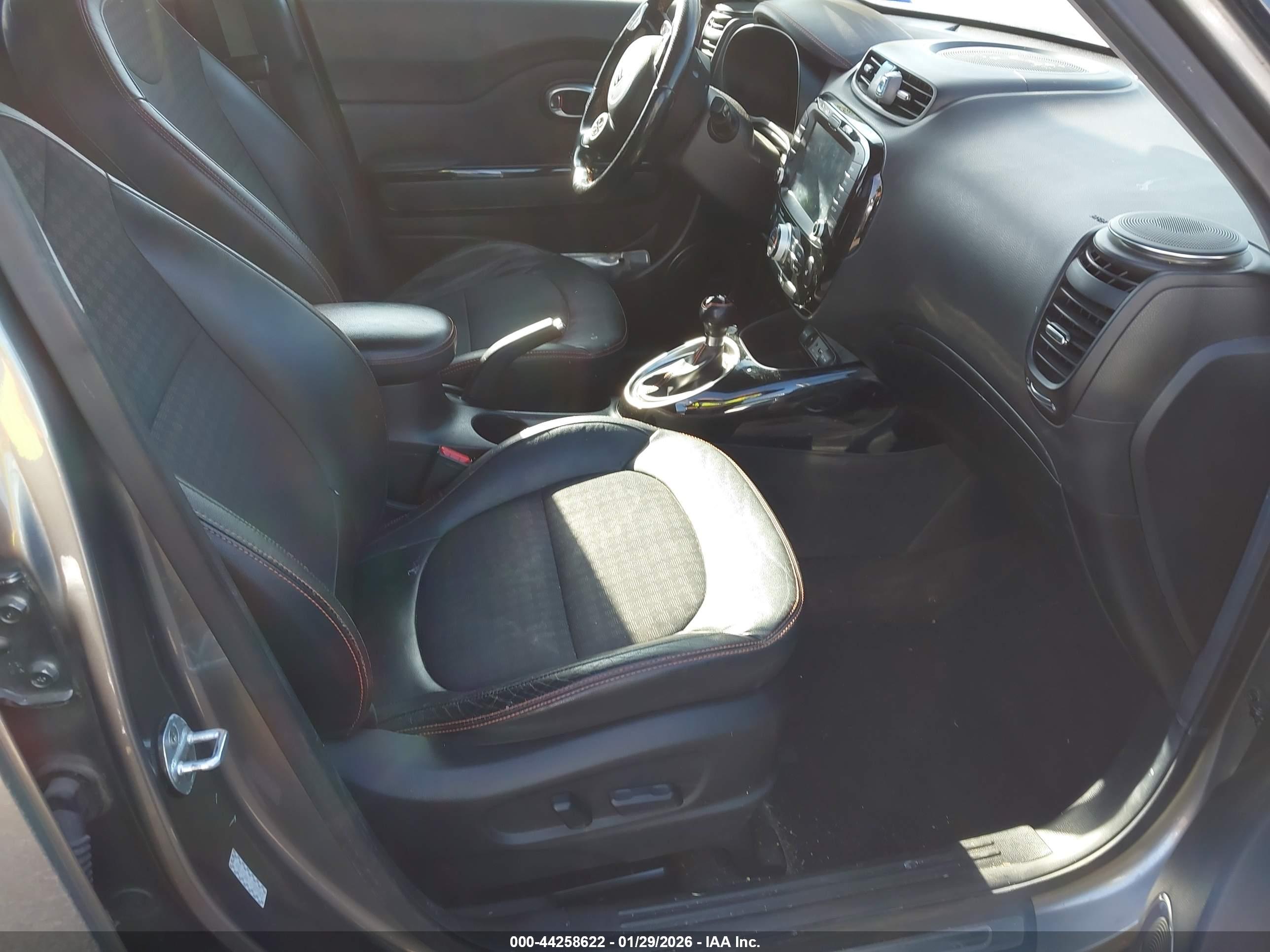 KIA SOUL image 5