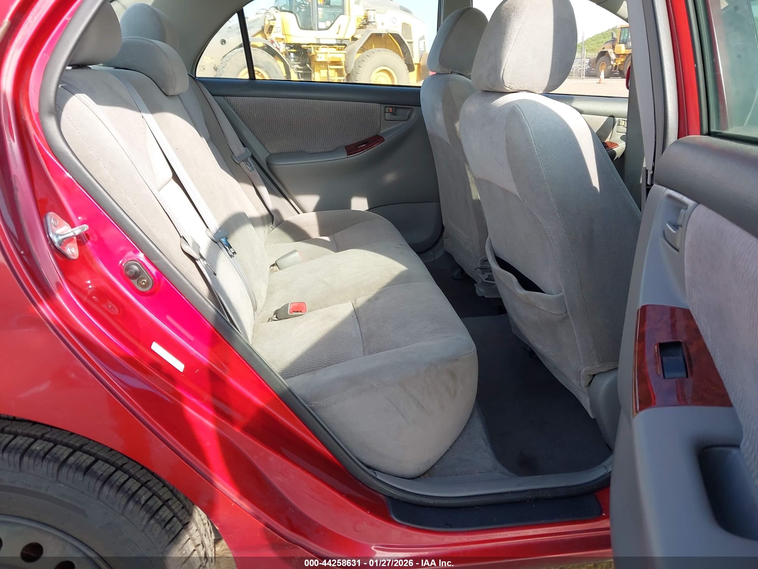 TOYOTA COROLLA image 8