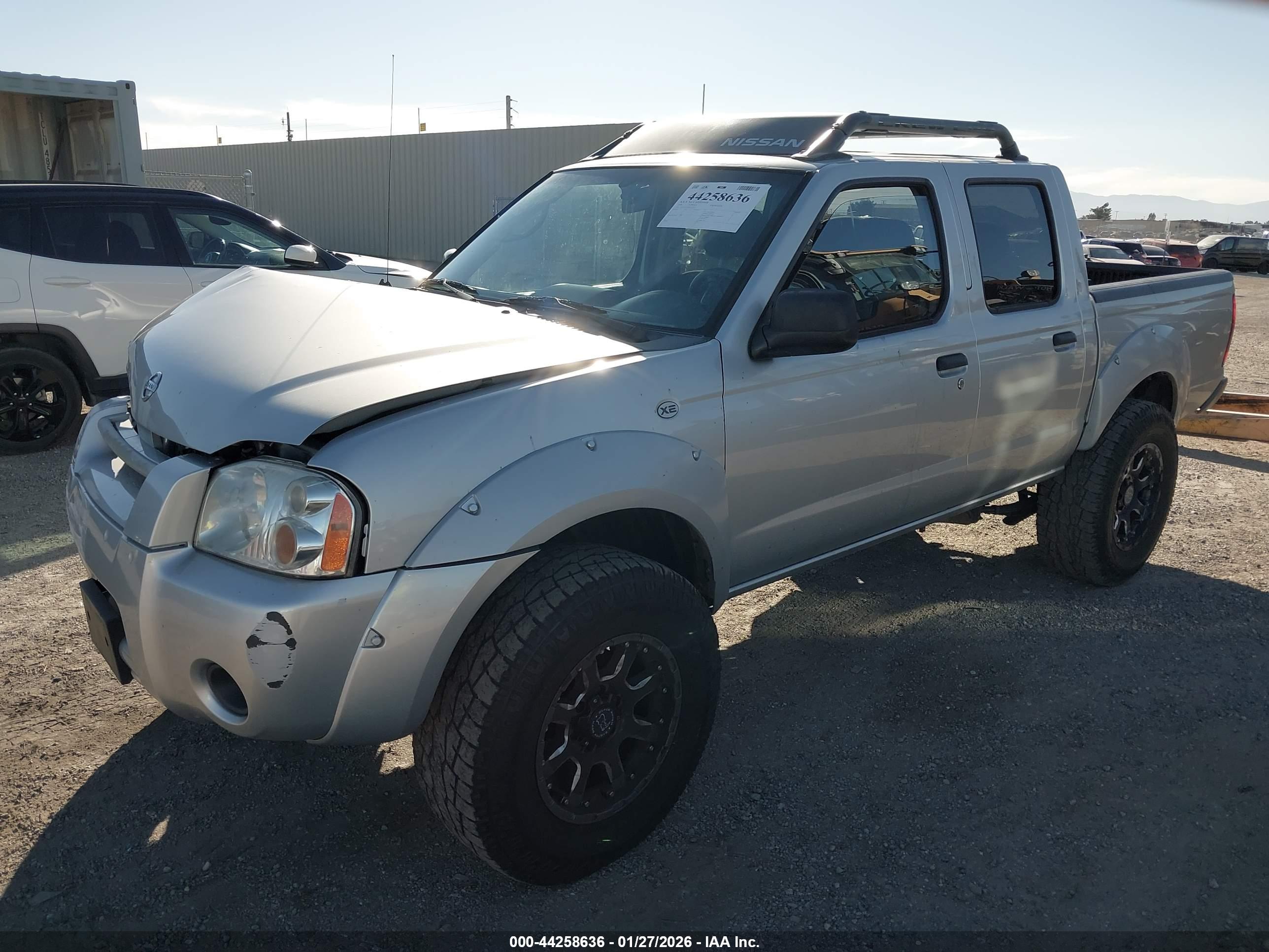 NISSAN FRONTIER image 2