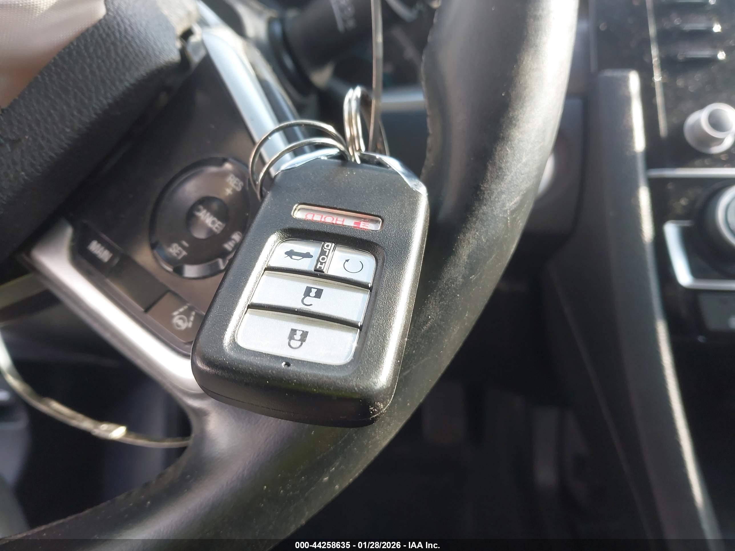 HONDA CIVIC image 11