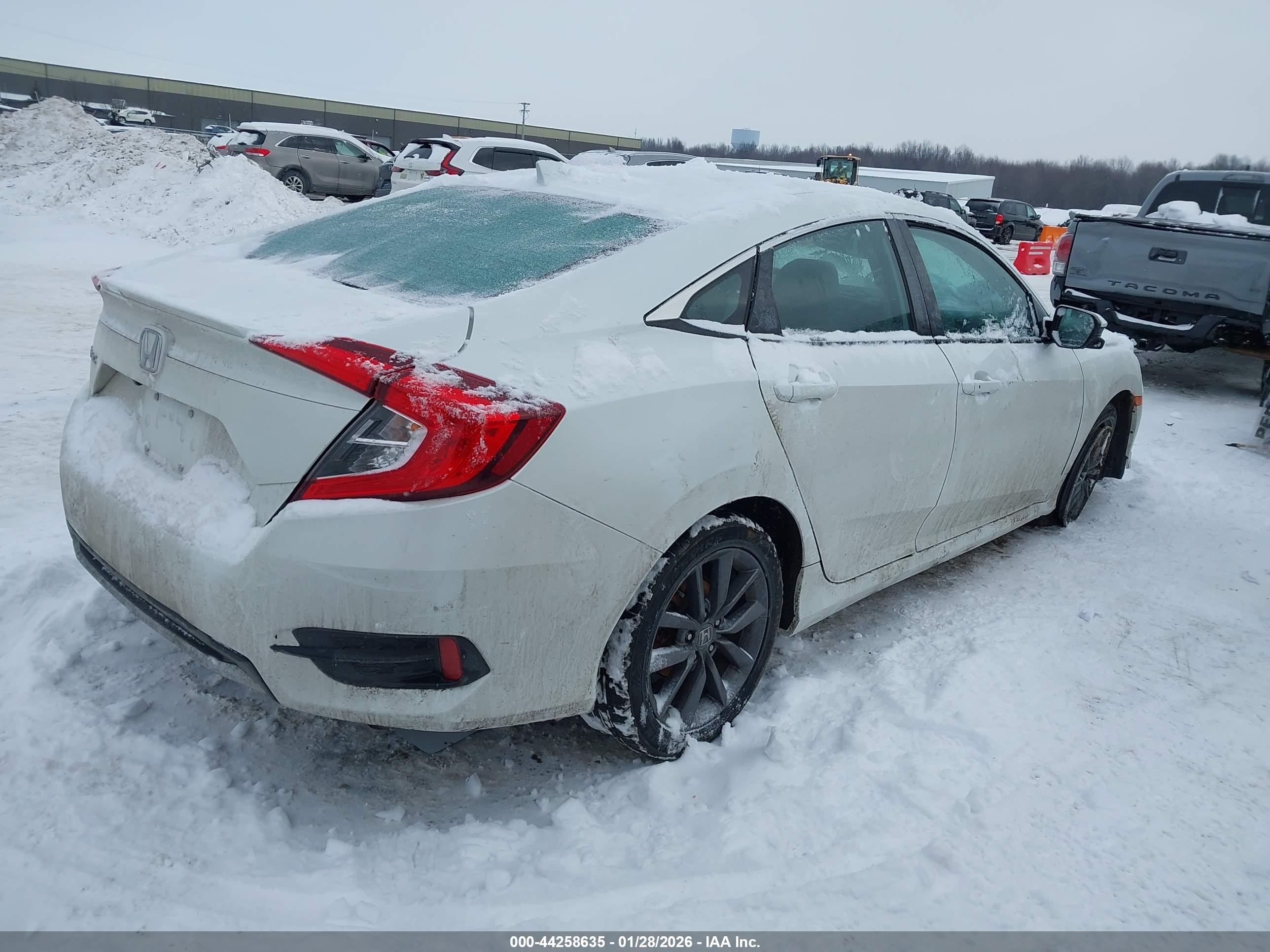 HONDA CIVIC image 4