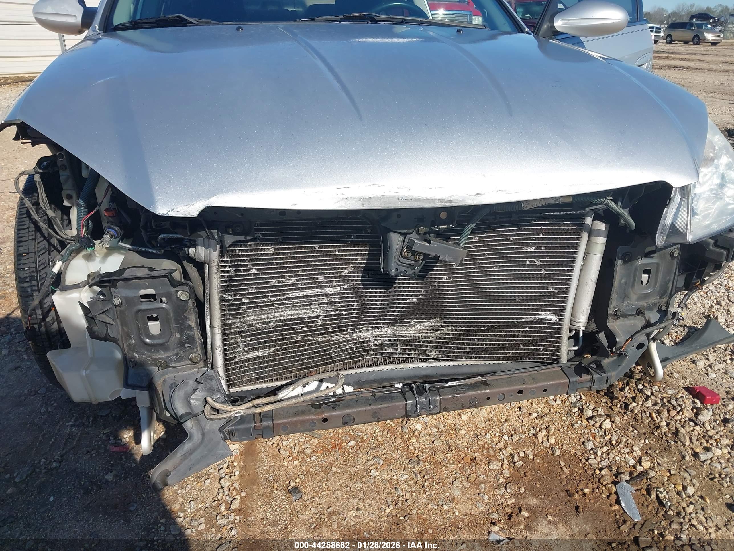 NISSAN ALTIMA image 6