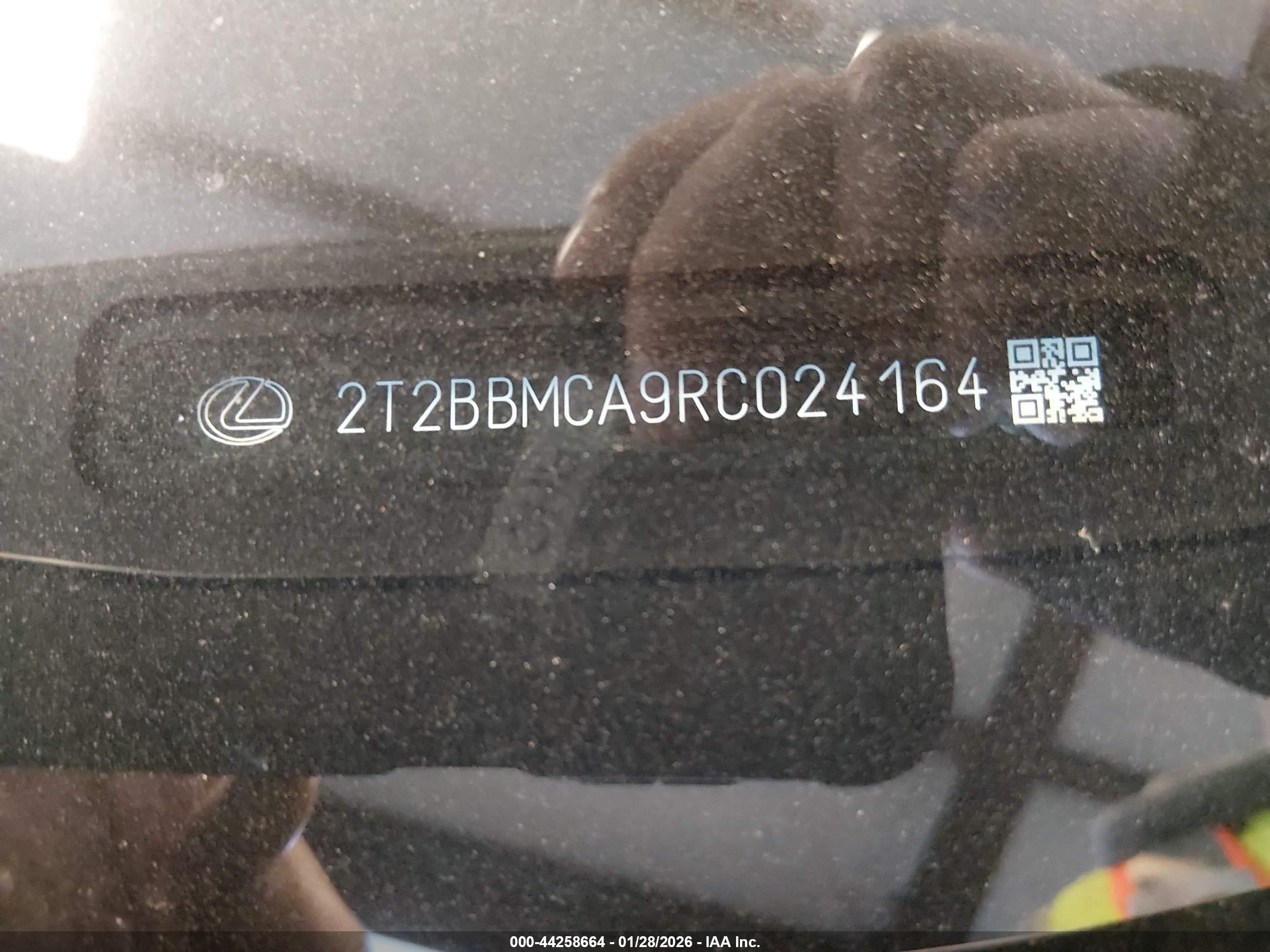 LEXUS RX image 9