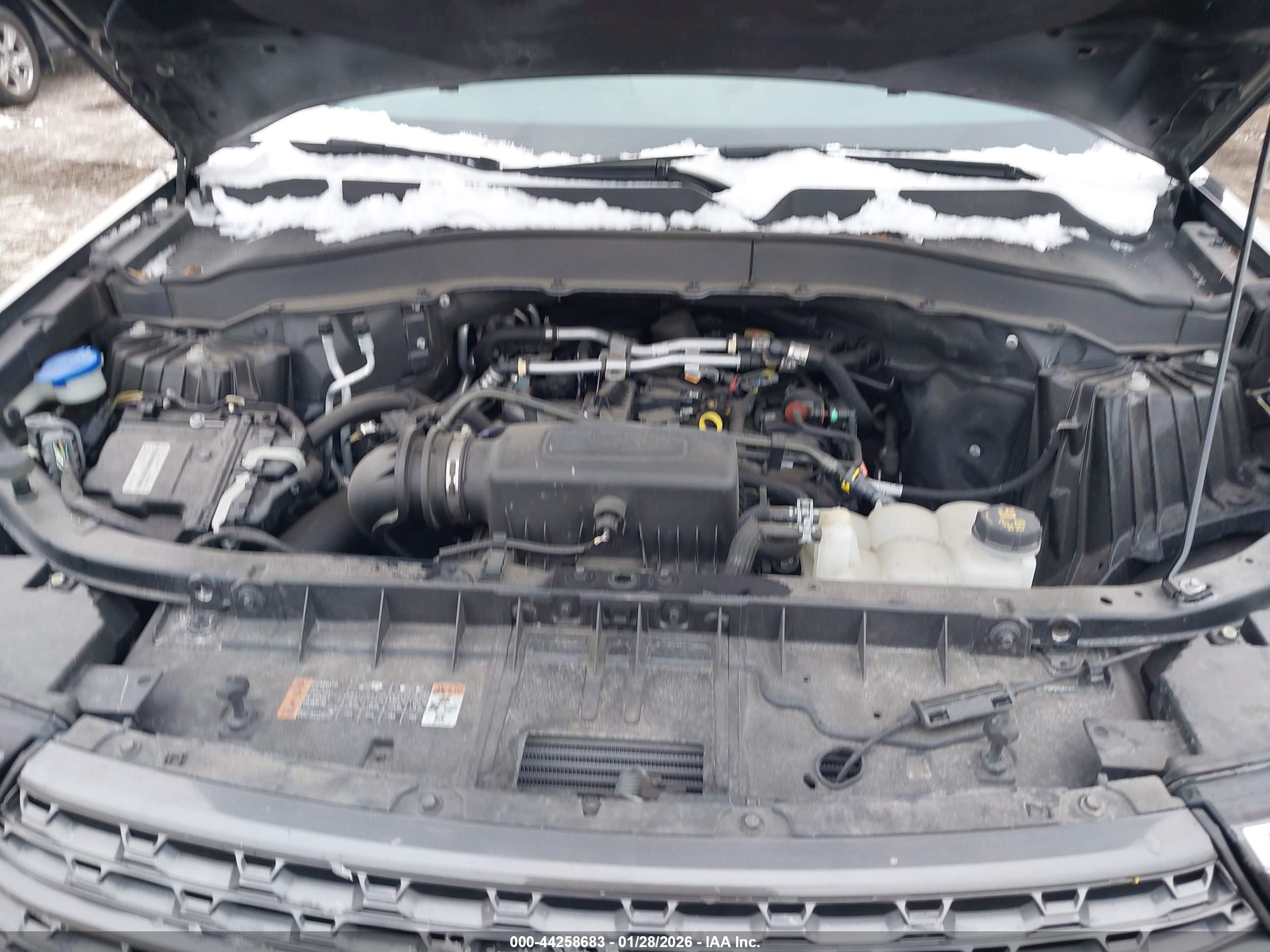 FORD EXPLORER image 10