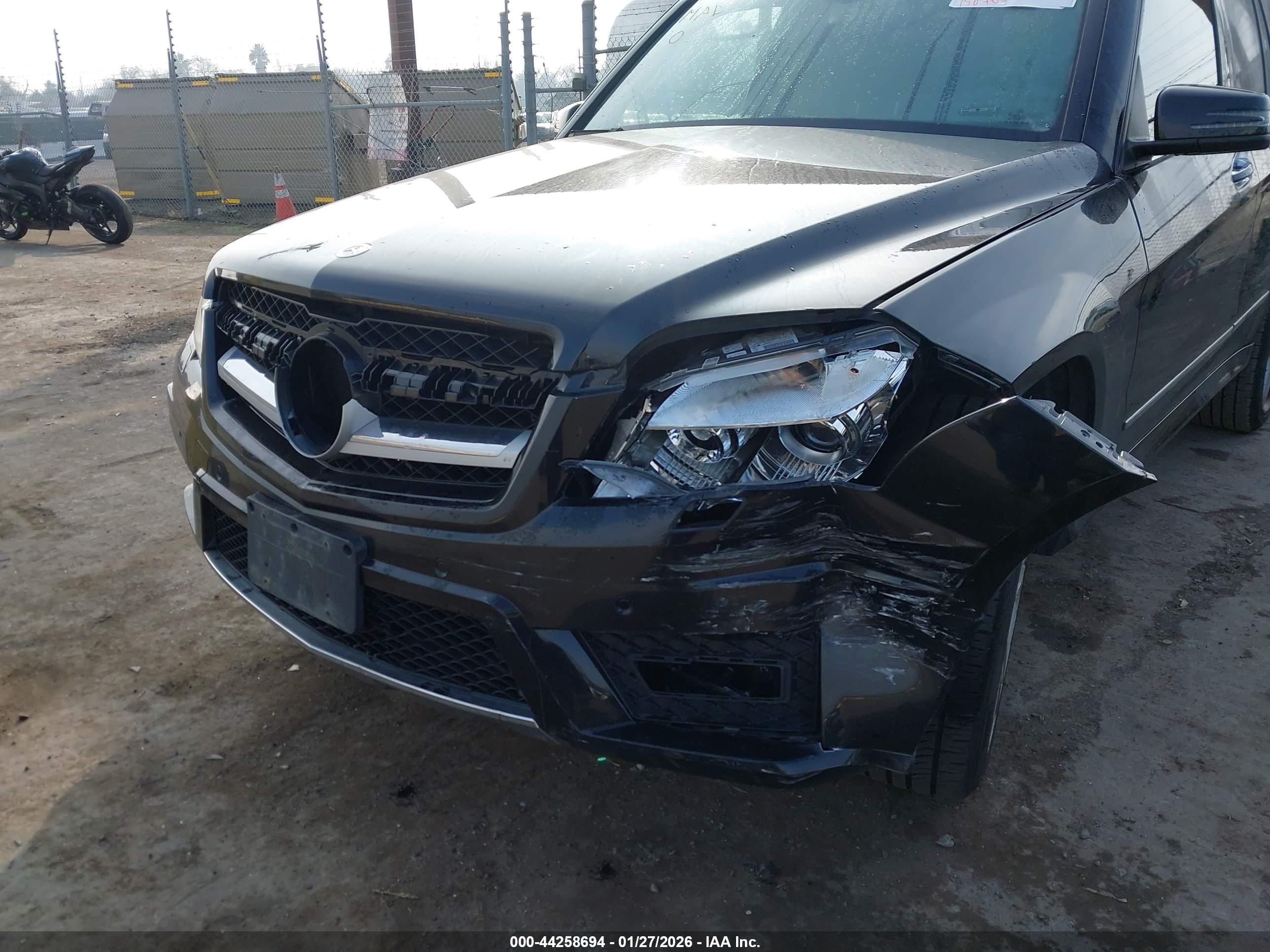 MERCEDES-BENZ GLK image 6