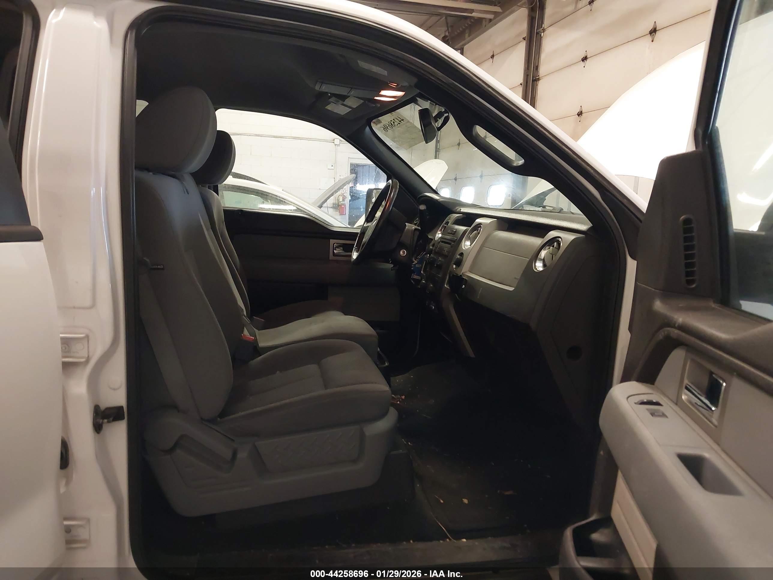 FORD F-150 image 5