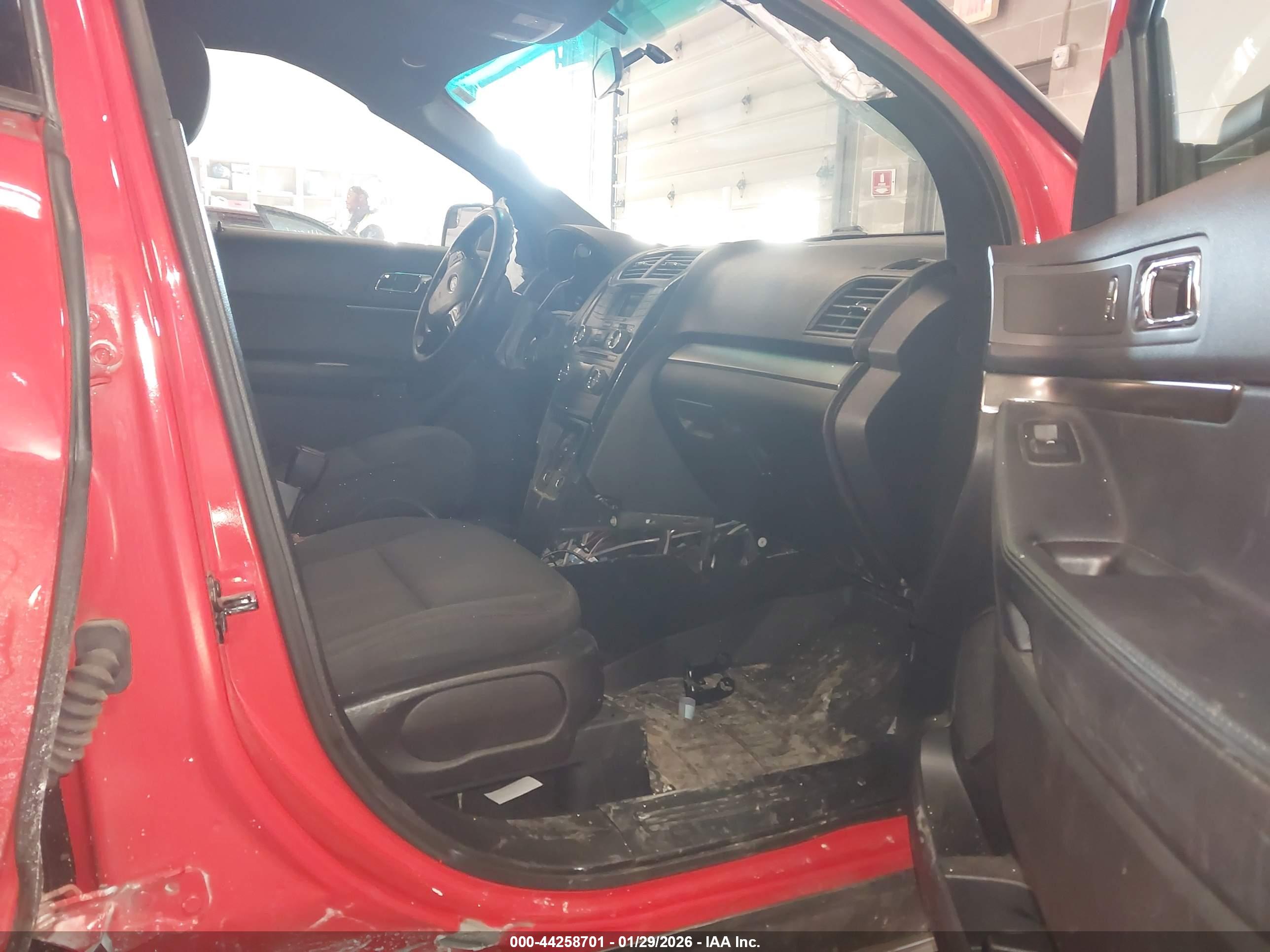 FORD UTILITY image 5