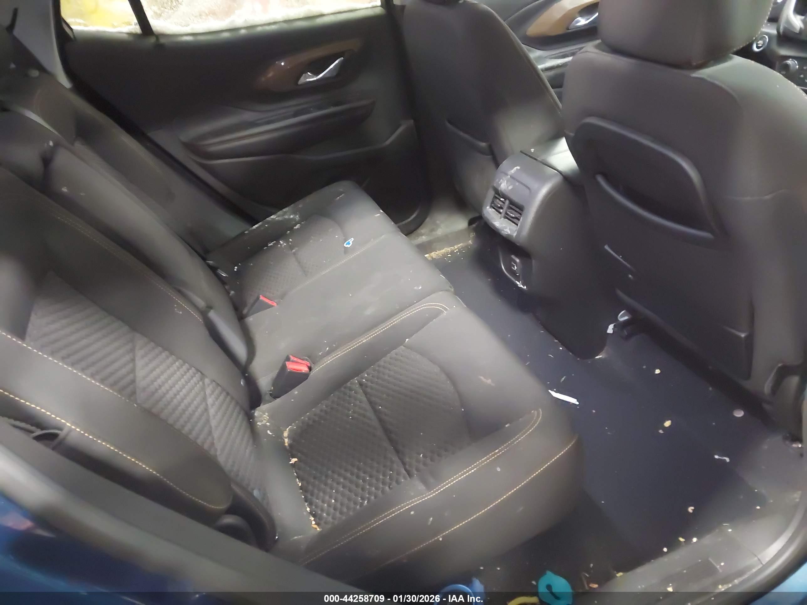 GMC TERRAIN image 8