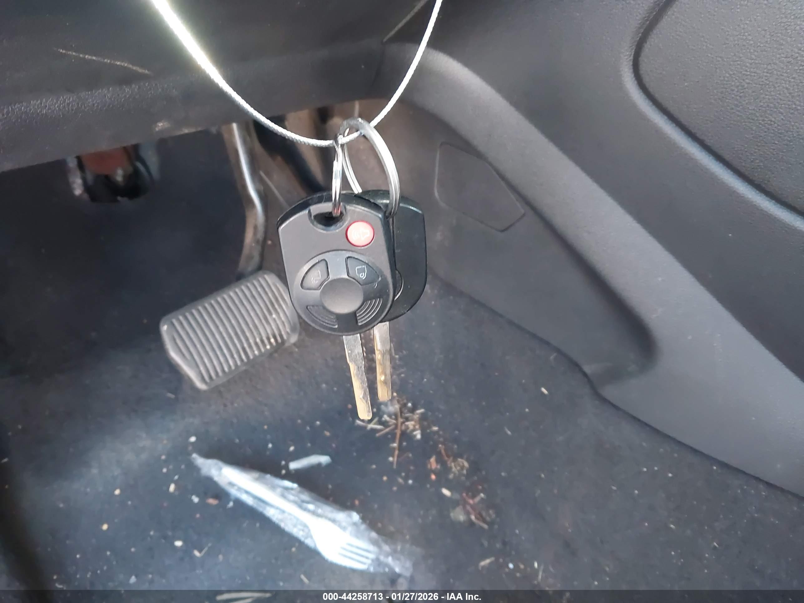 FORD ESCAPE image 11