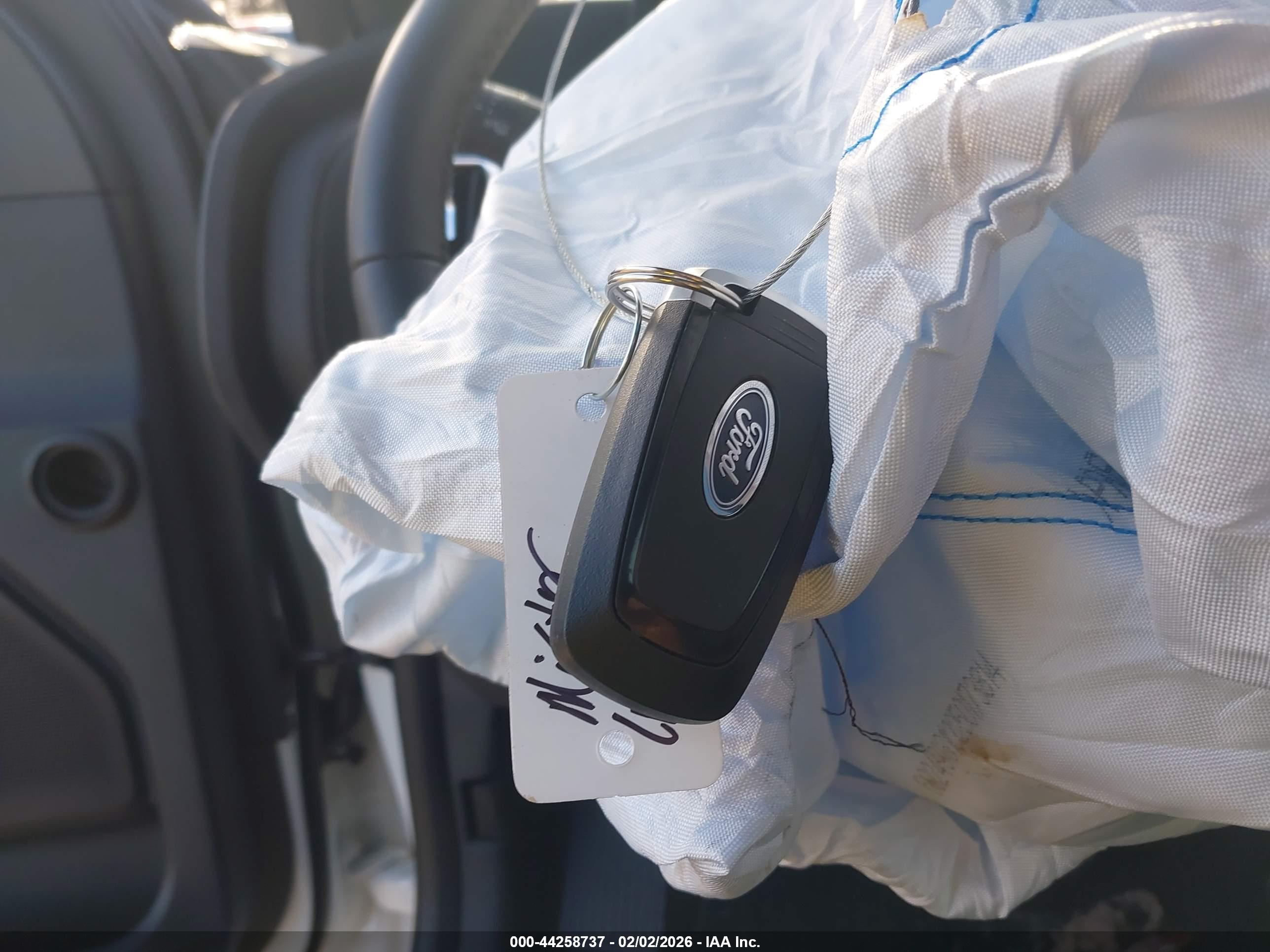 FORD EXPEDITION image 11