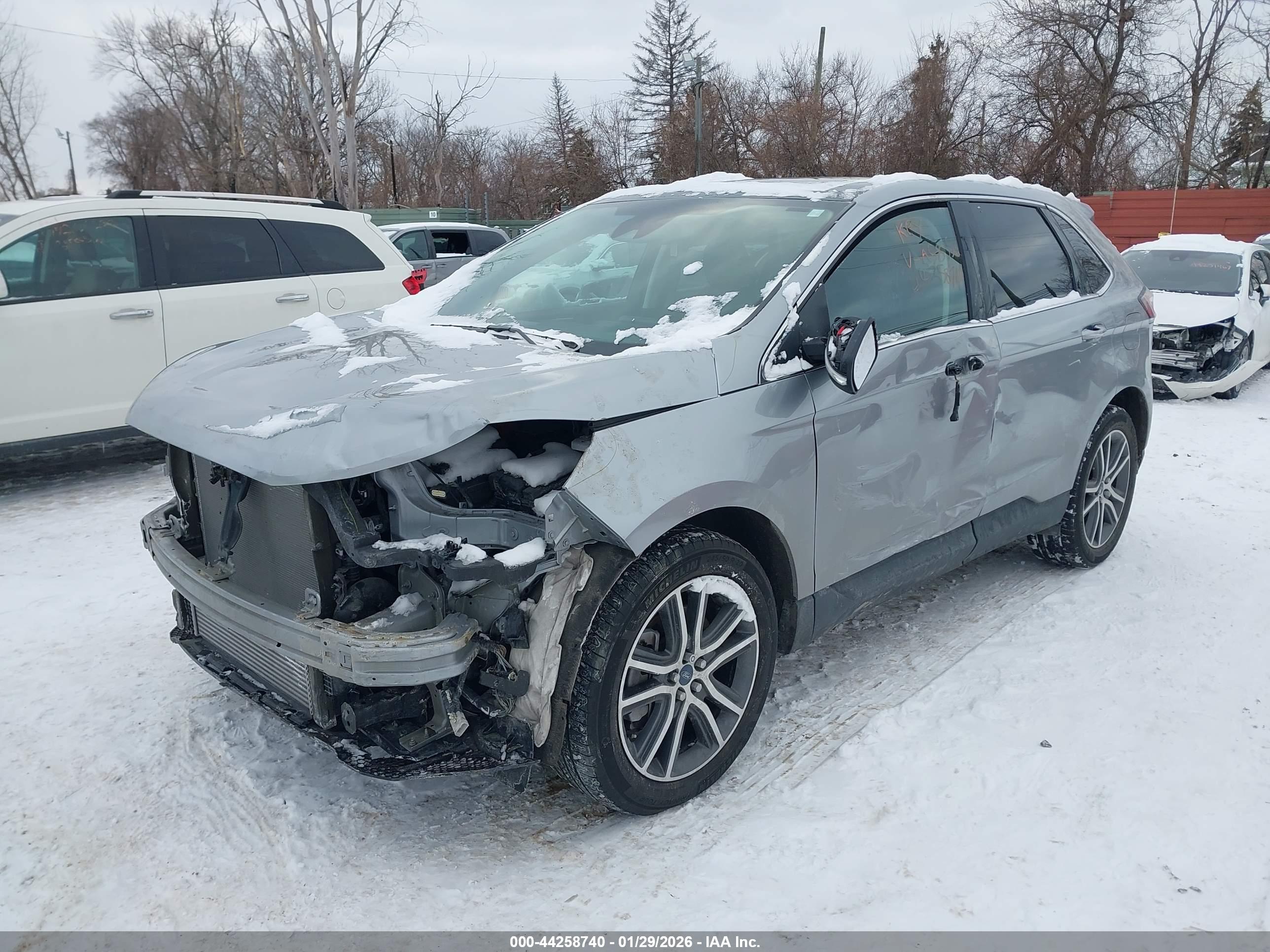 FORD EDGE image 2