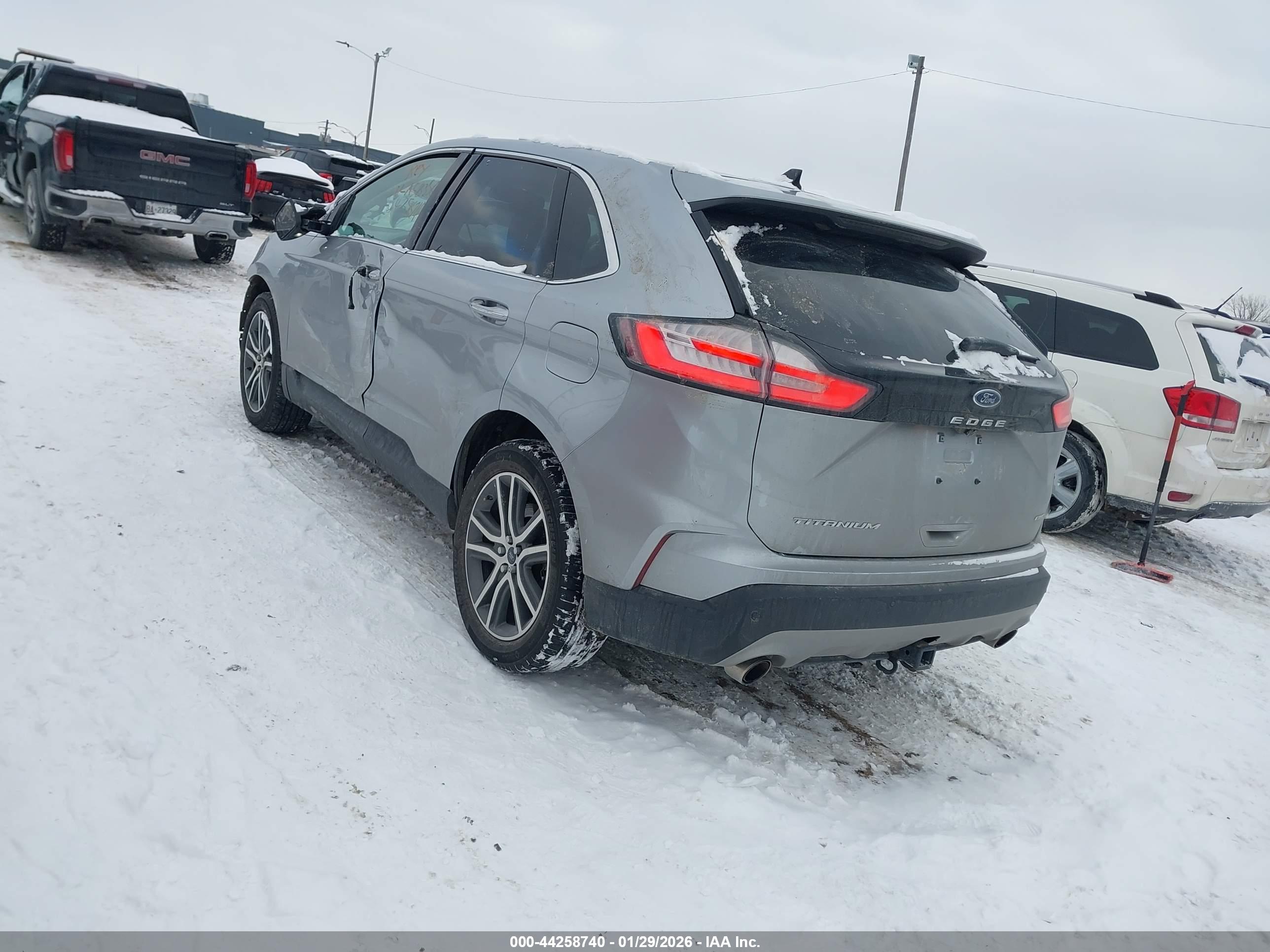 FORD EDGE image 3
