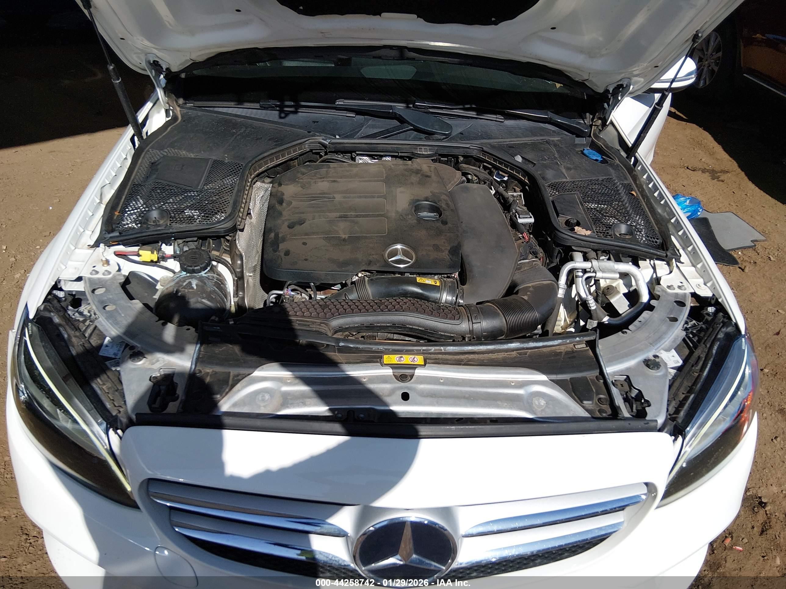 MERCEDES-BENZ C image 10