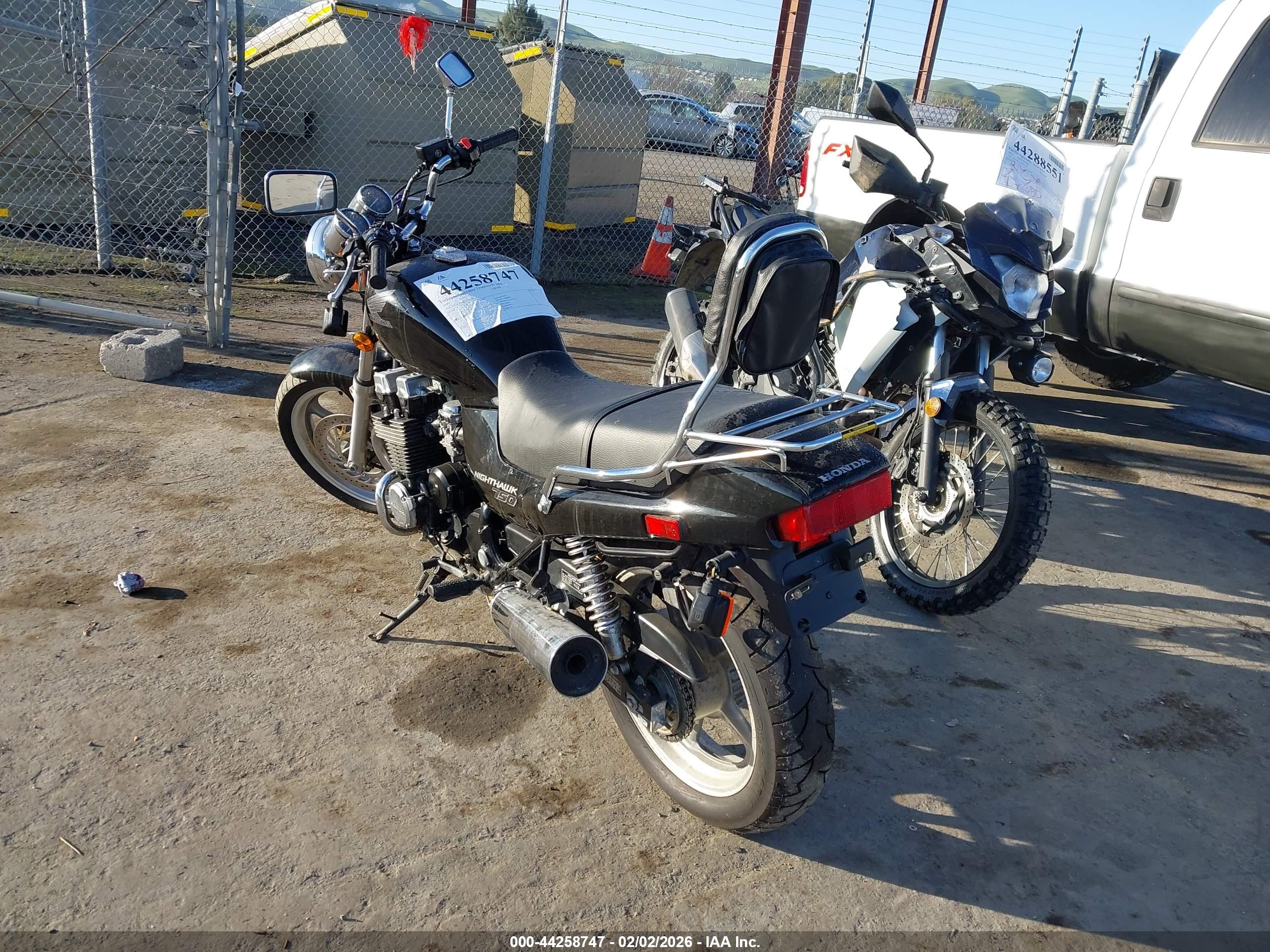 HONDA CB750 image 3