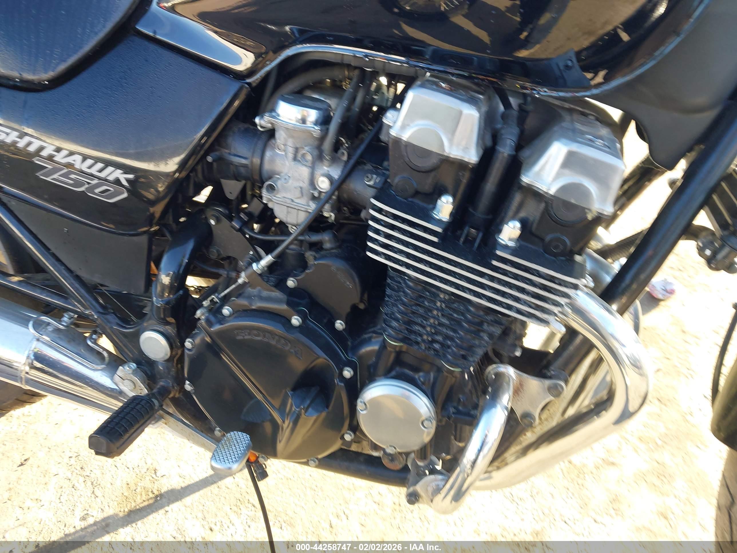 HONDA CB750 image 8