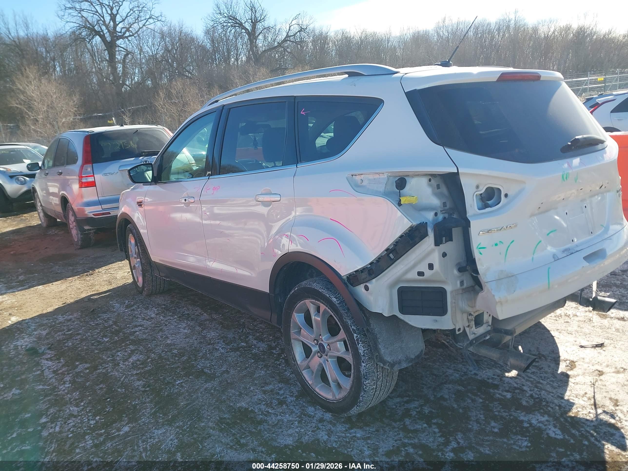 FORD ESCAPE image 3