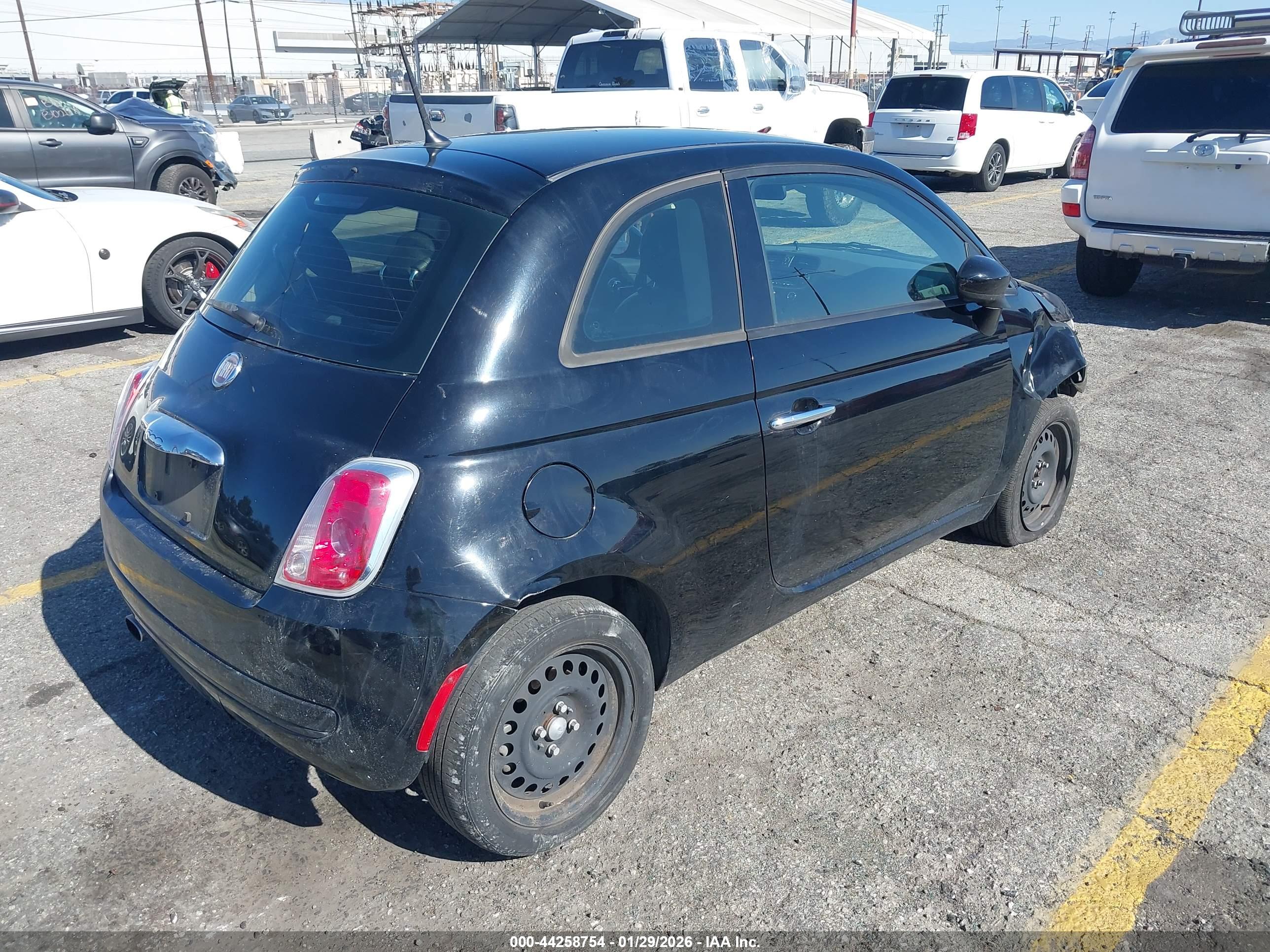 FIAT 500 image 4