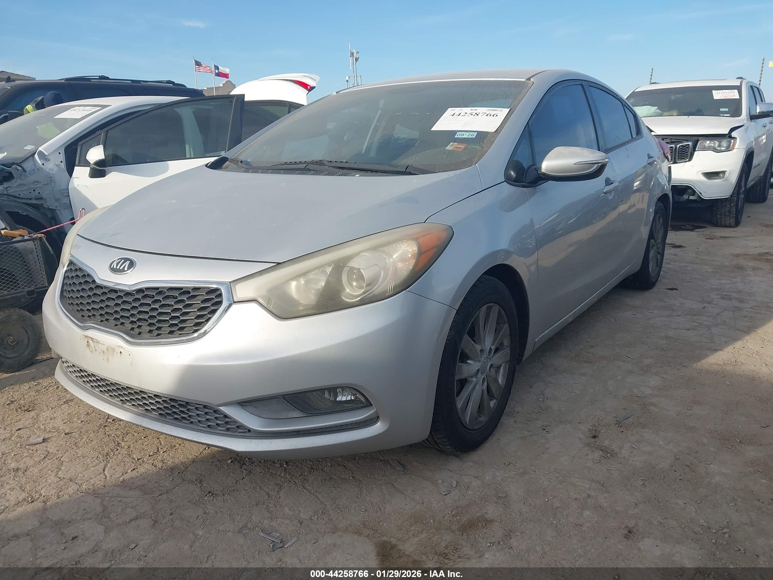 KIA FORTE image 2