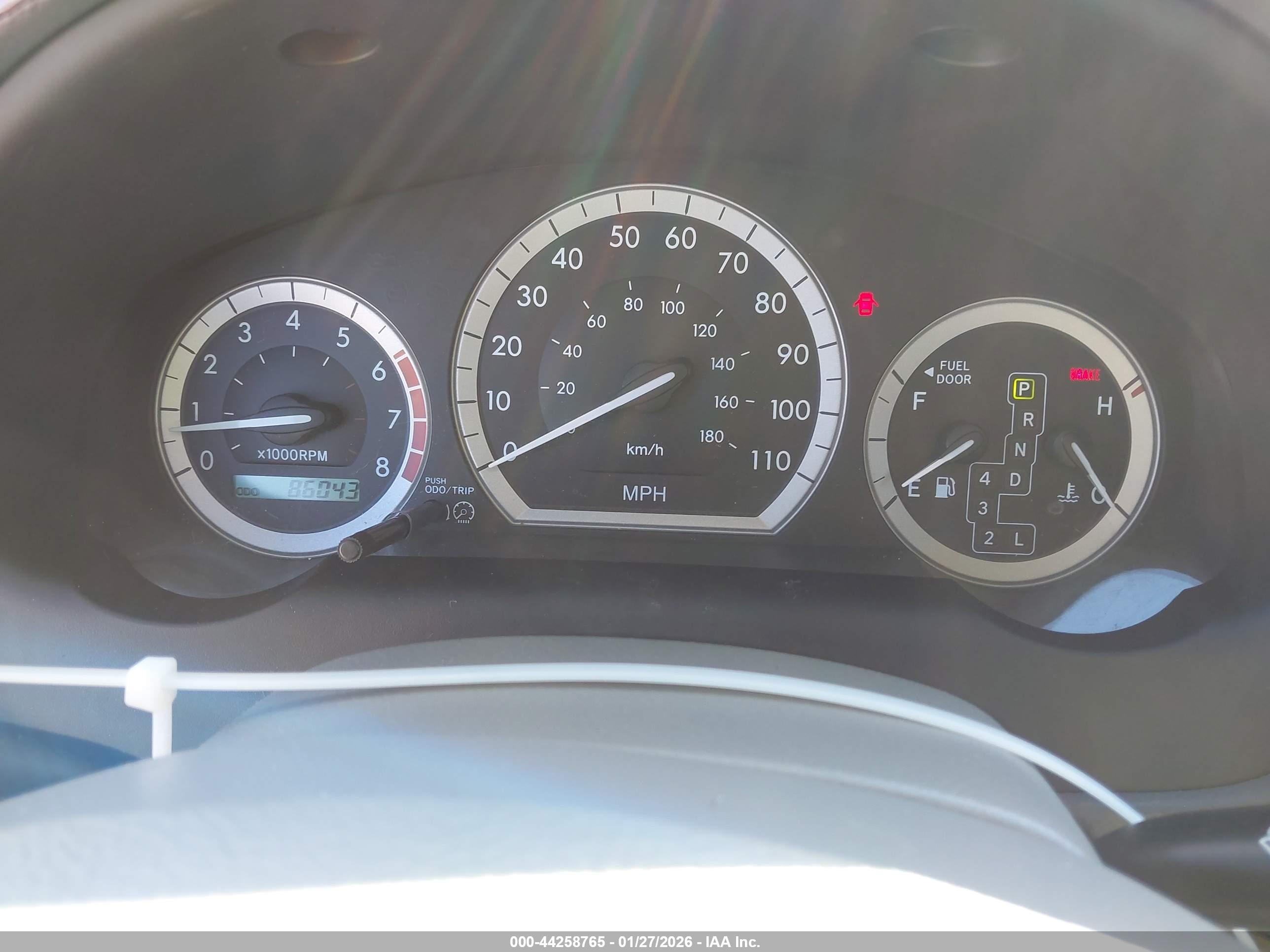 TOYOTA SIENNA image 7