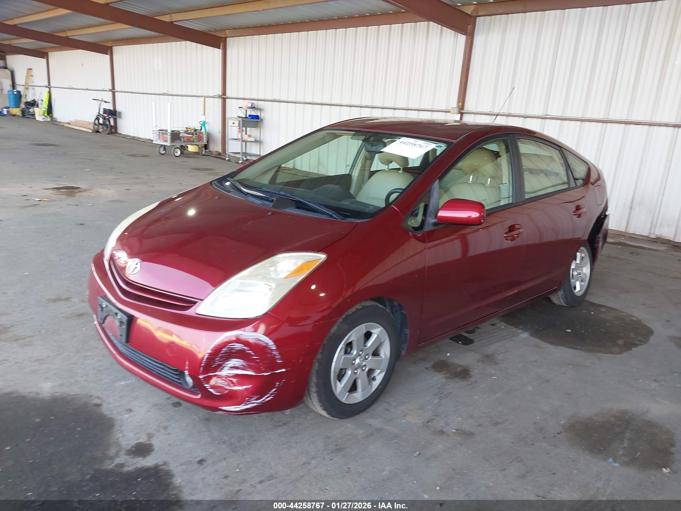 TOYOTA PRIUS image 2