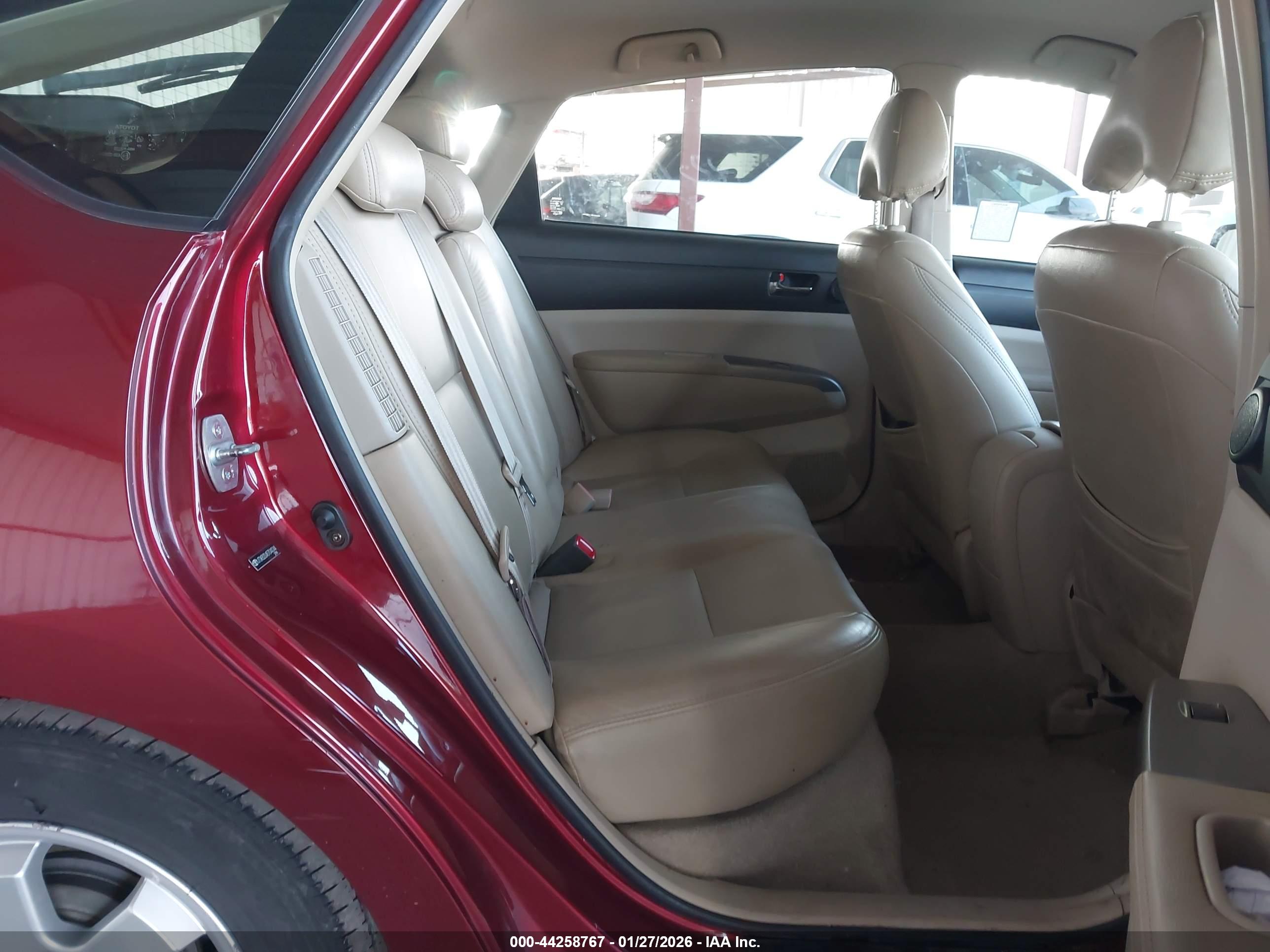 TOYOTA PRIUS image 8