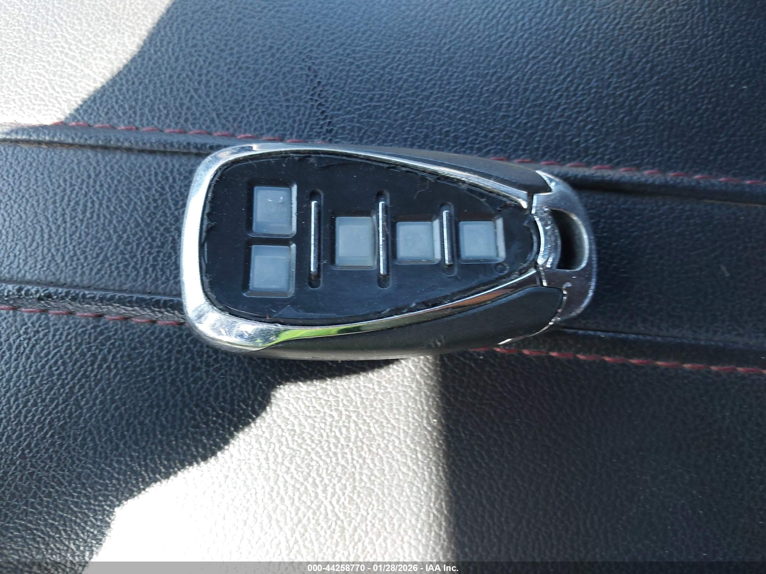 CHEVROLET BLAZER image 11