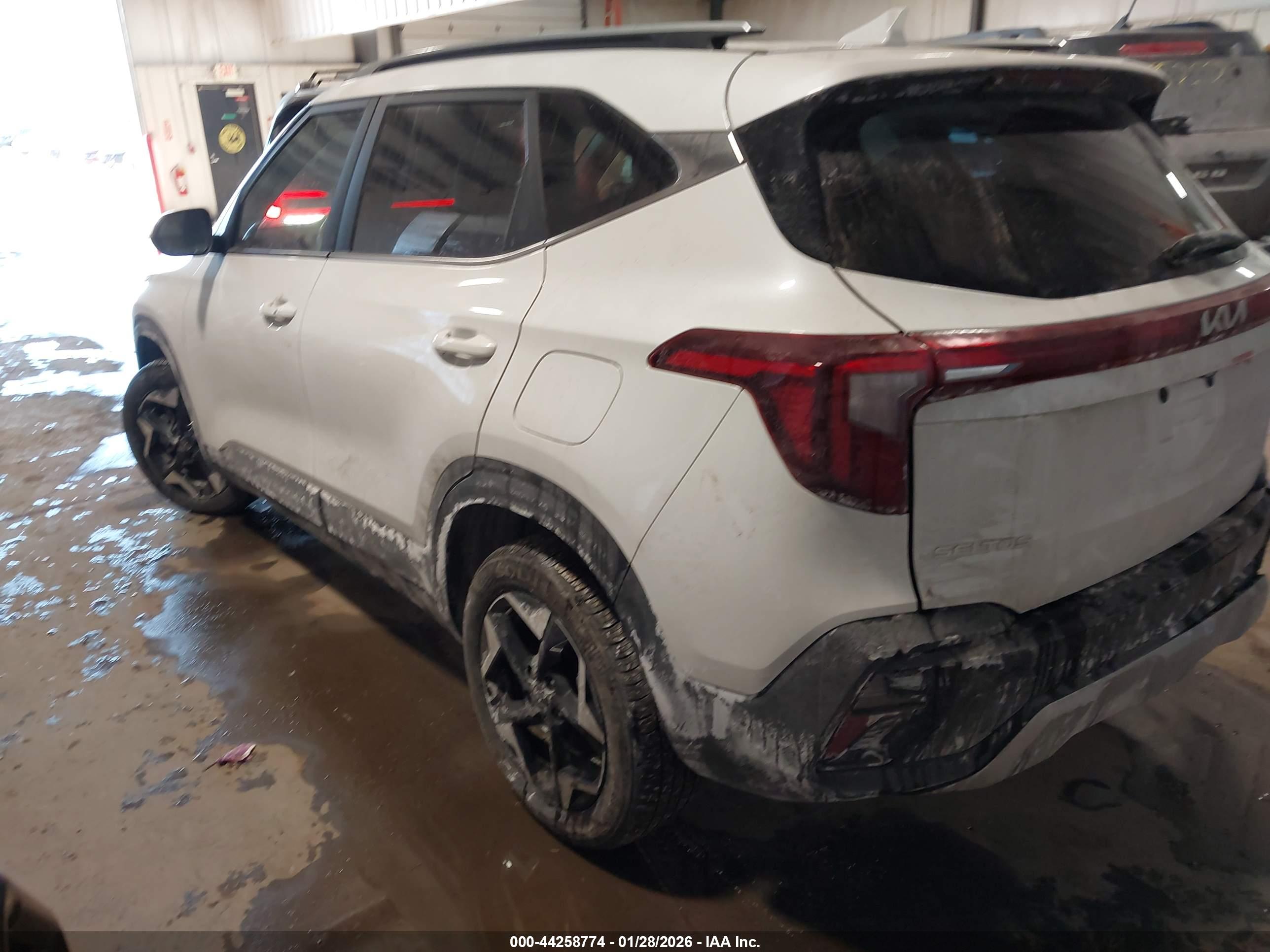 KIA SELTOS image 3
