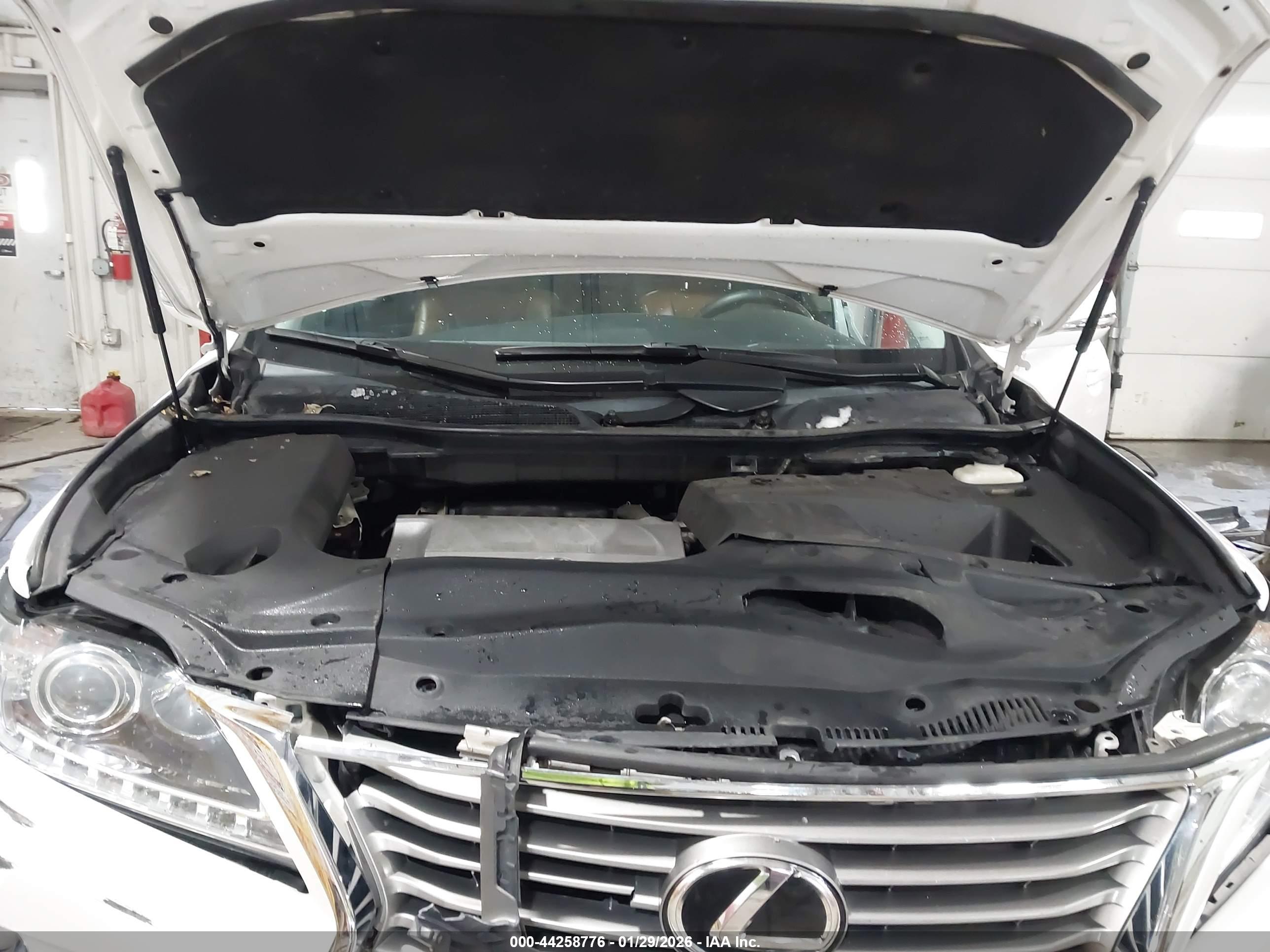 LEXUS RX image 10