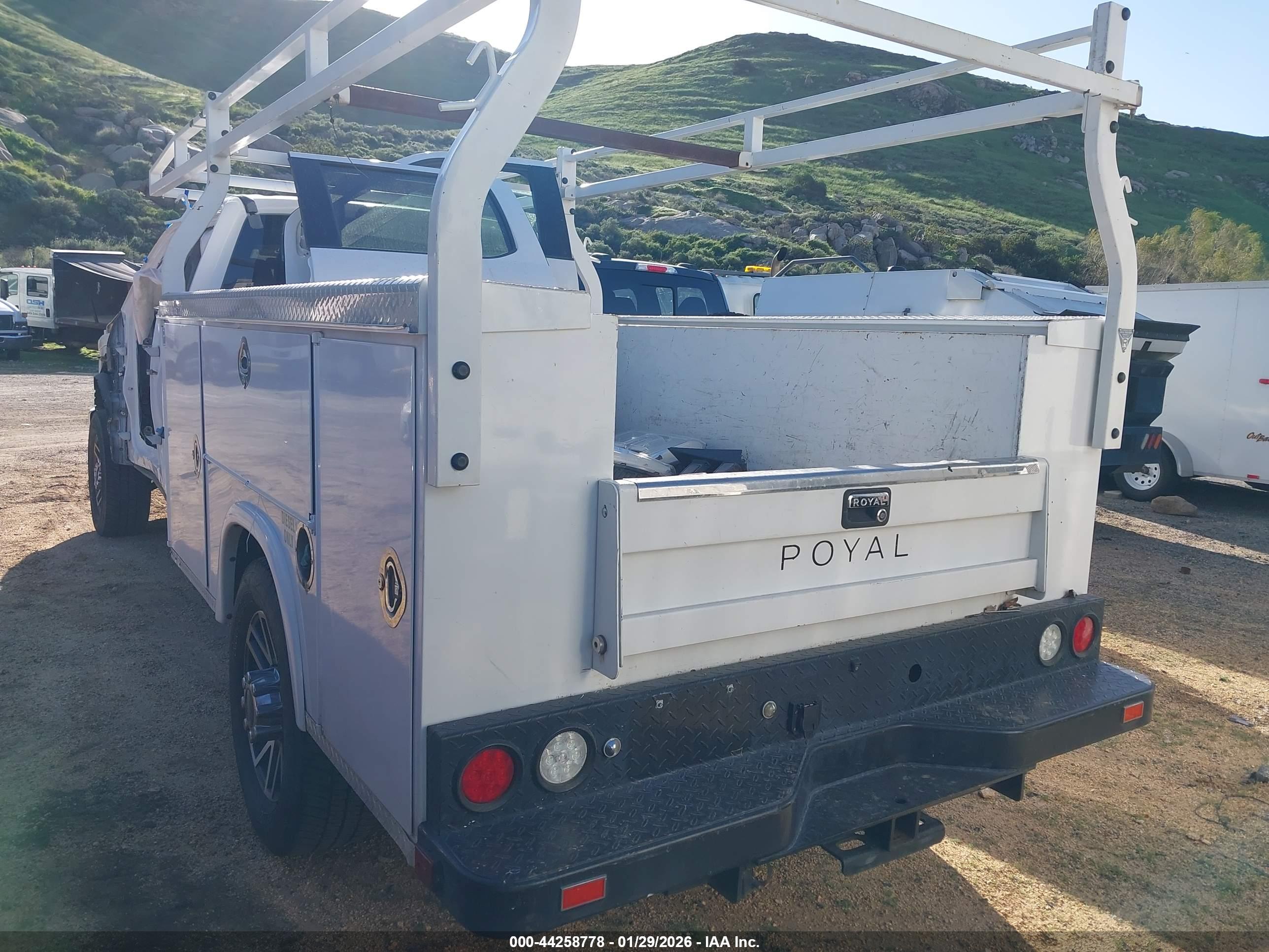 FORD F-350 image 3