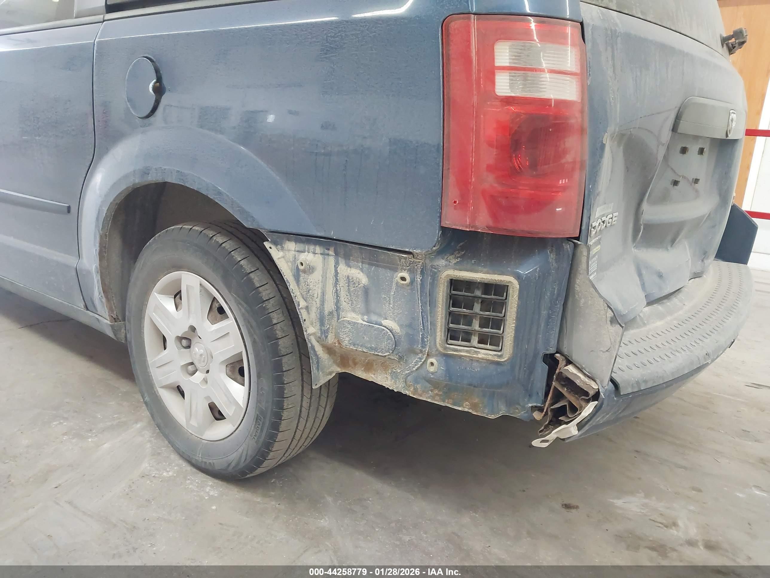 DODGE GRAND image 6