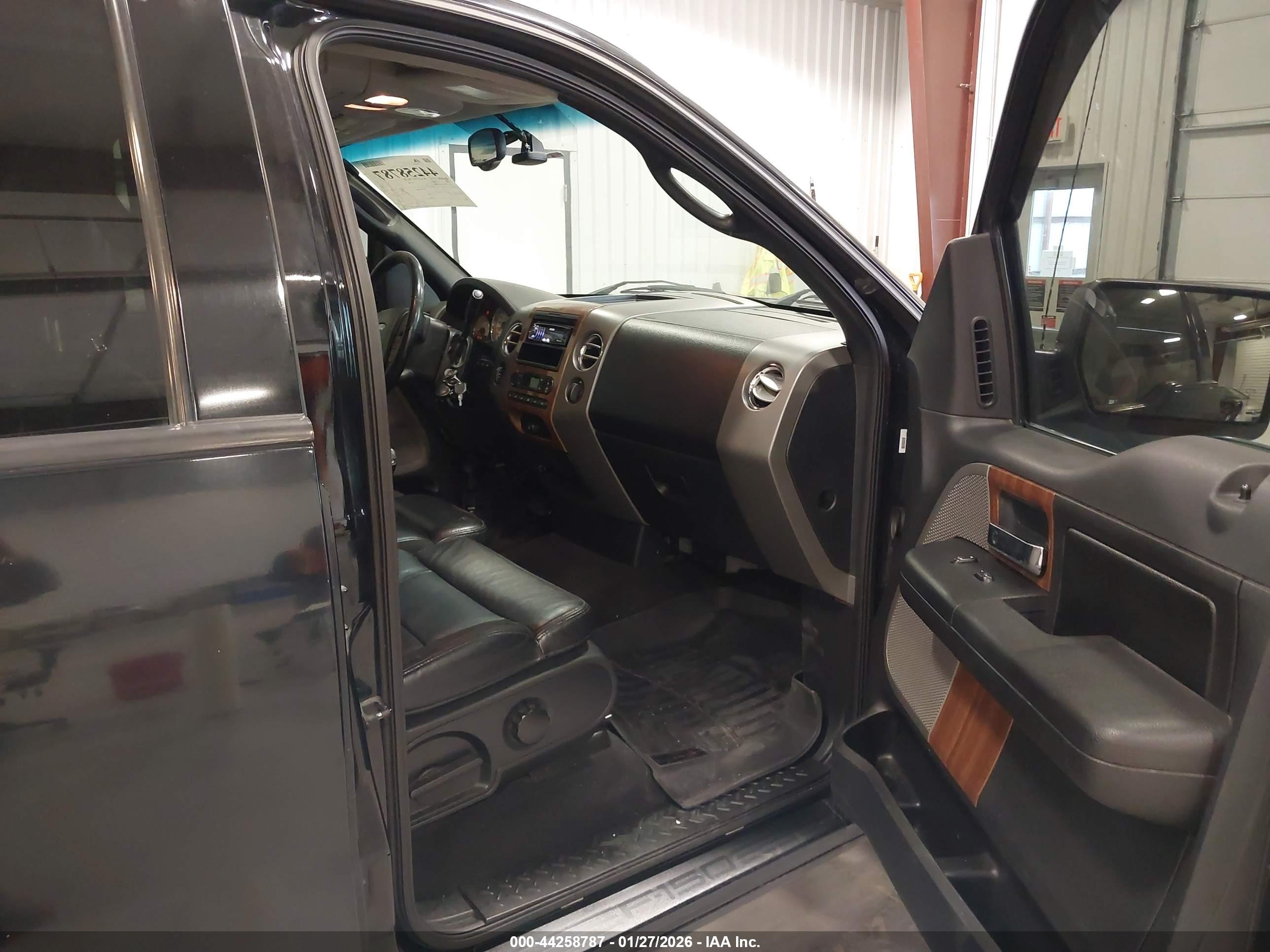 FORD F-150 image 5