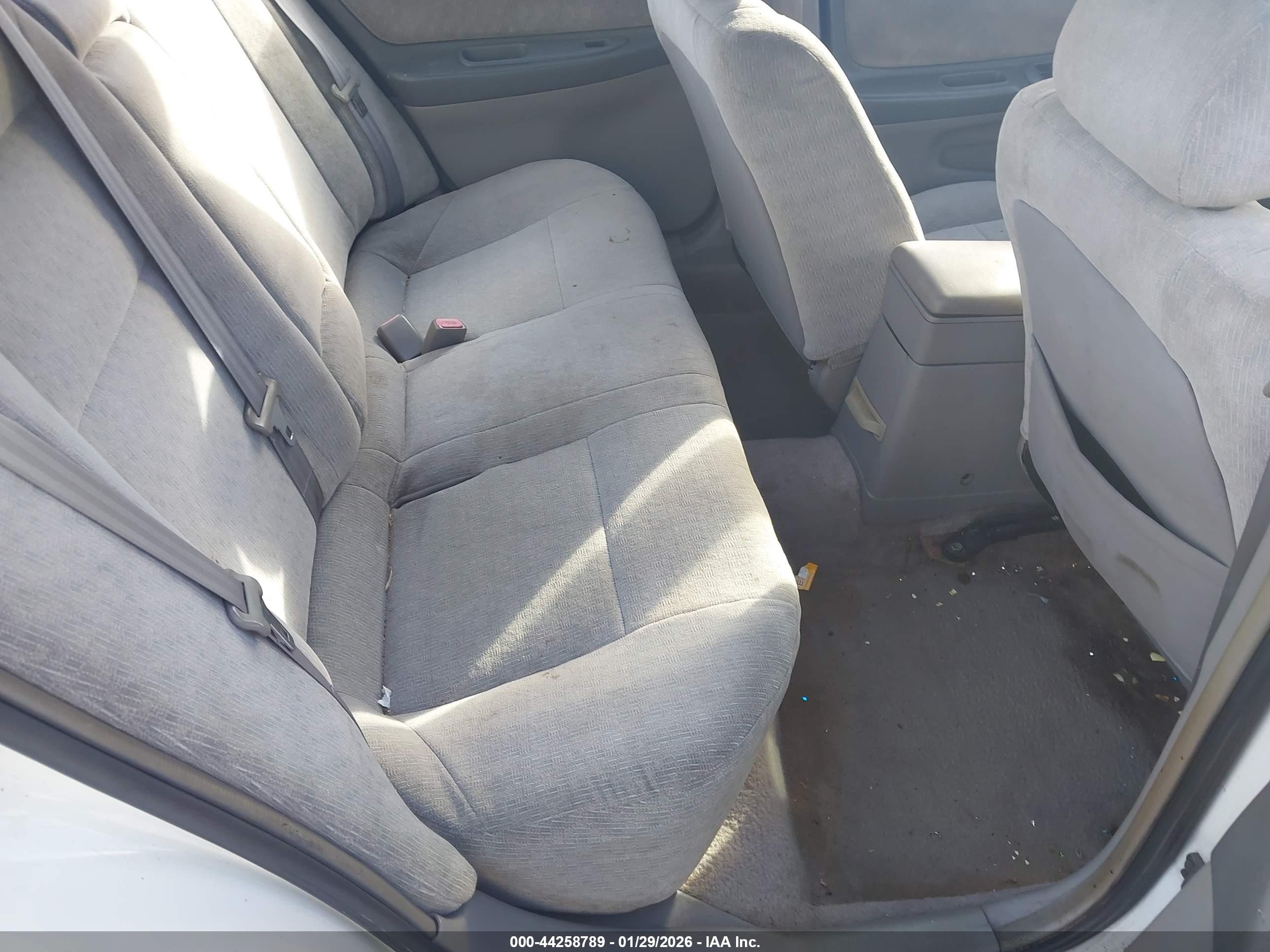 NISSAN ALTIMA image 8
