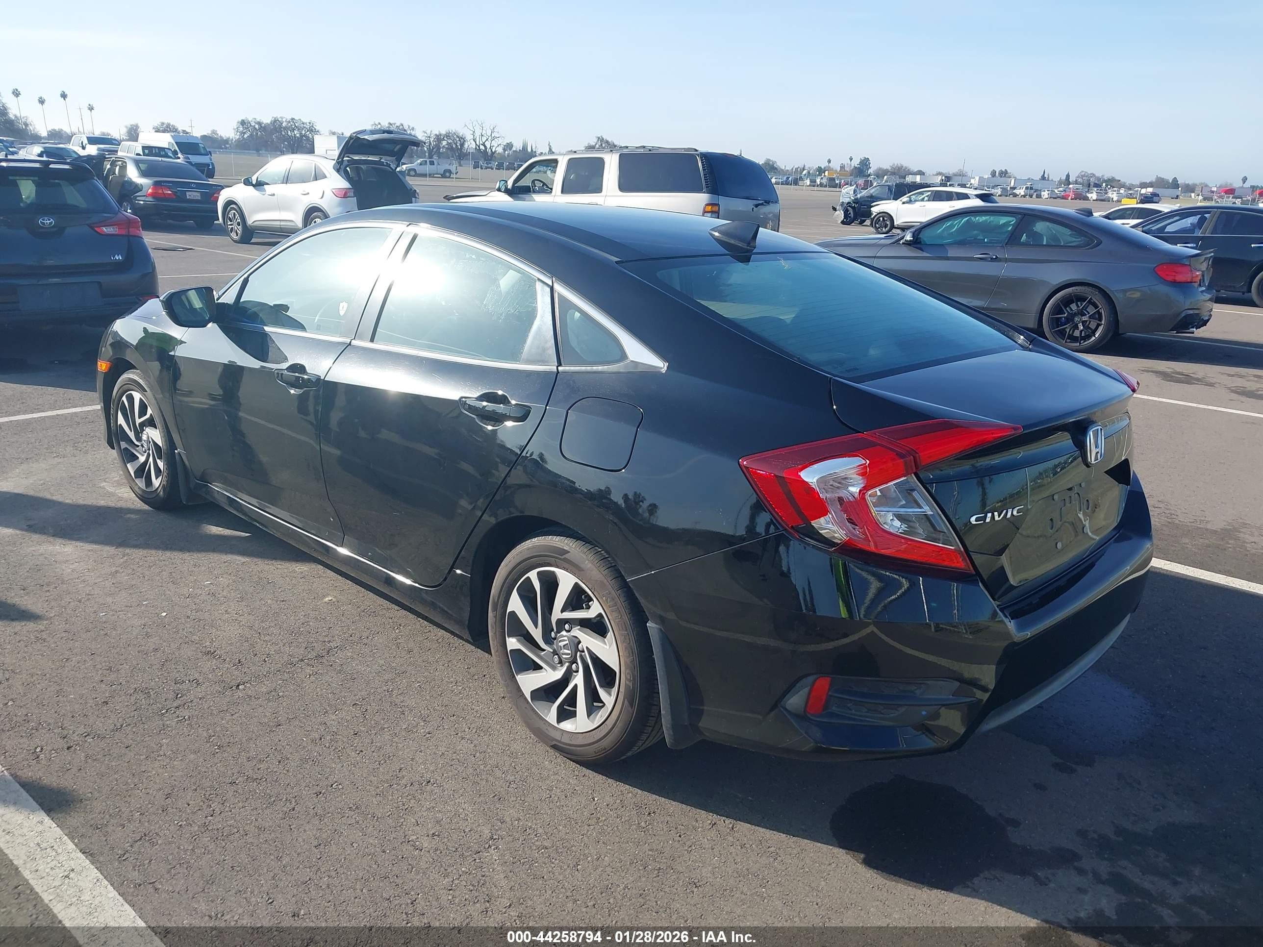 HONDA CIVIC image 3