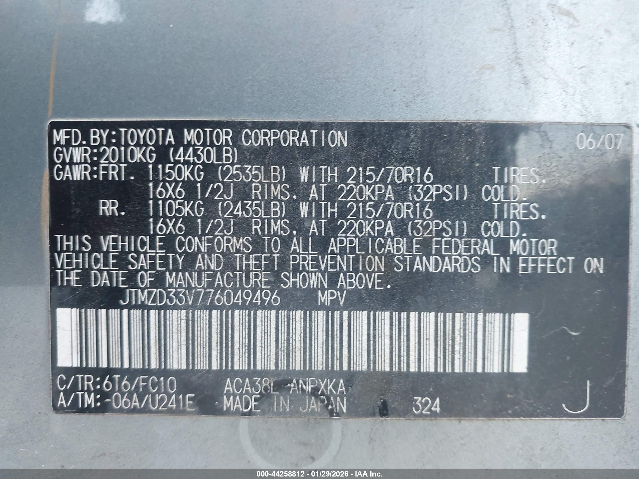 TOYOTA RAV4 image 9