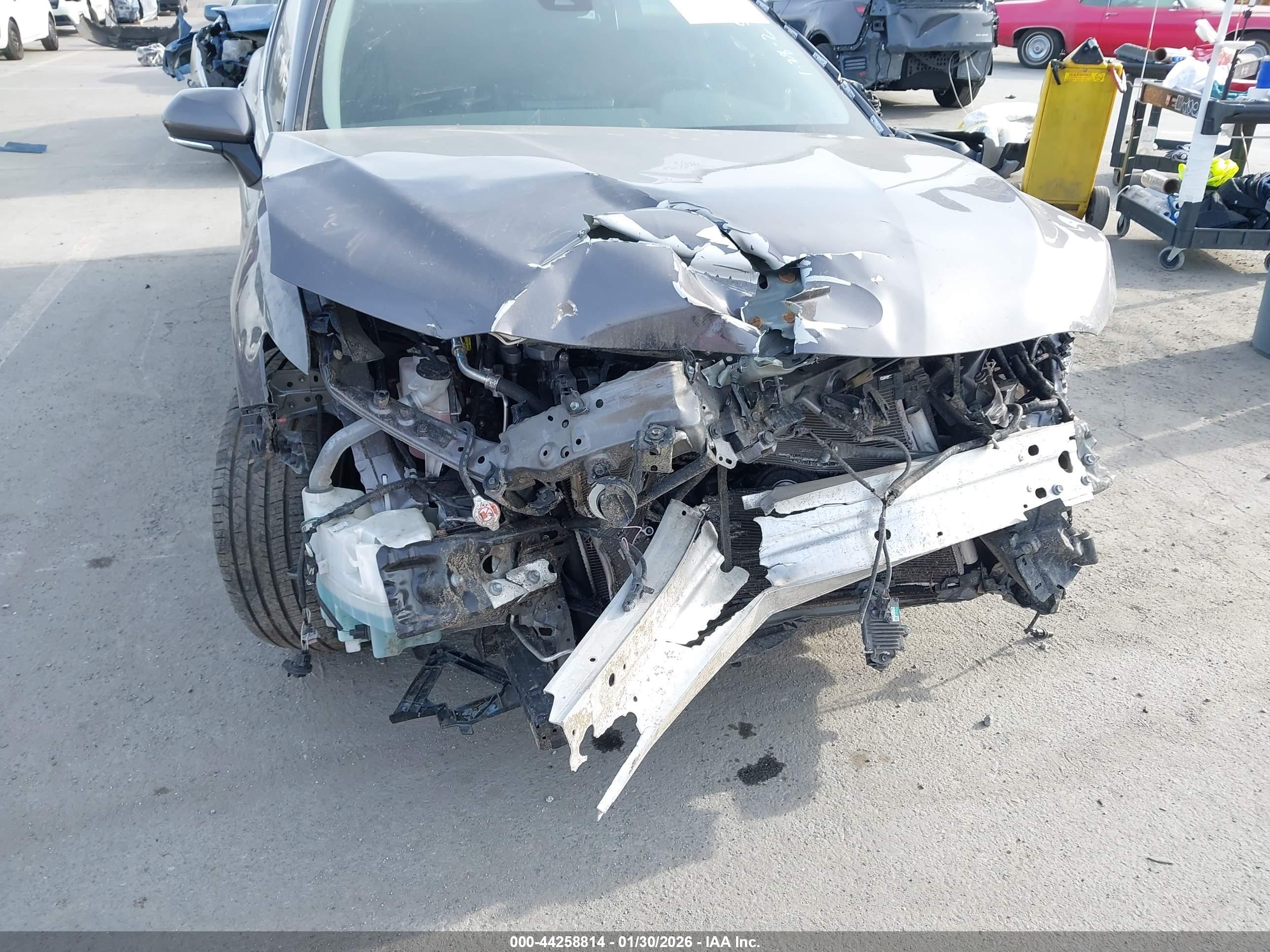 TOYOTA CAMRY image 6