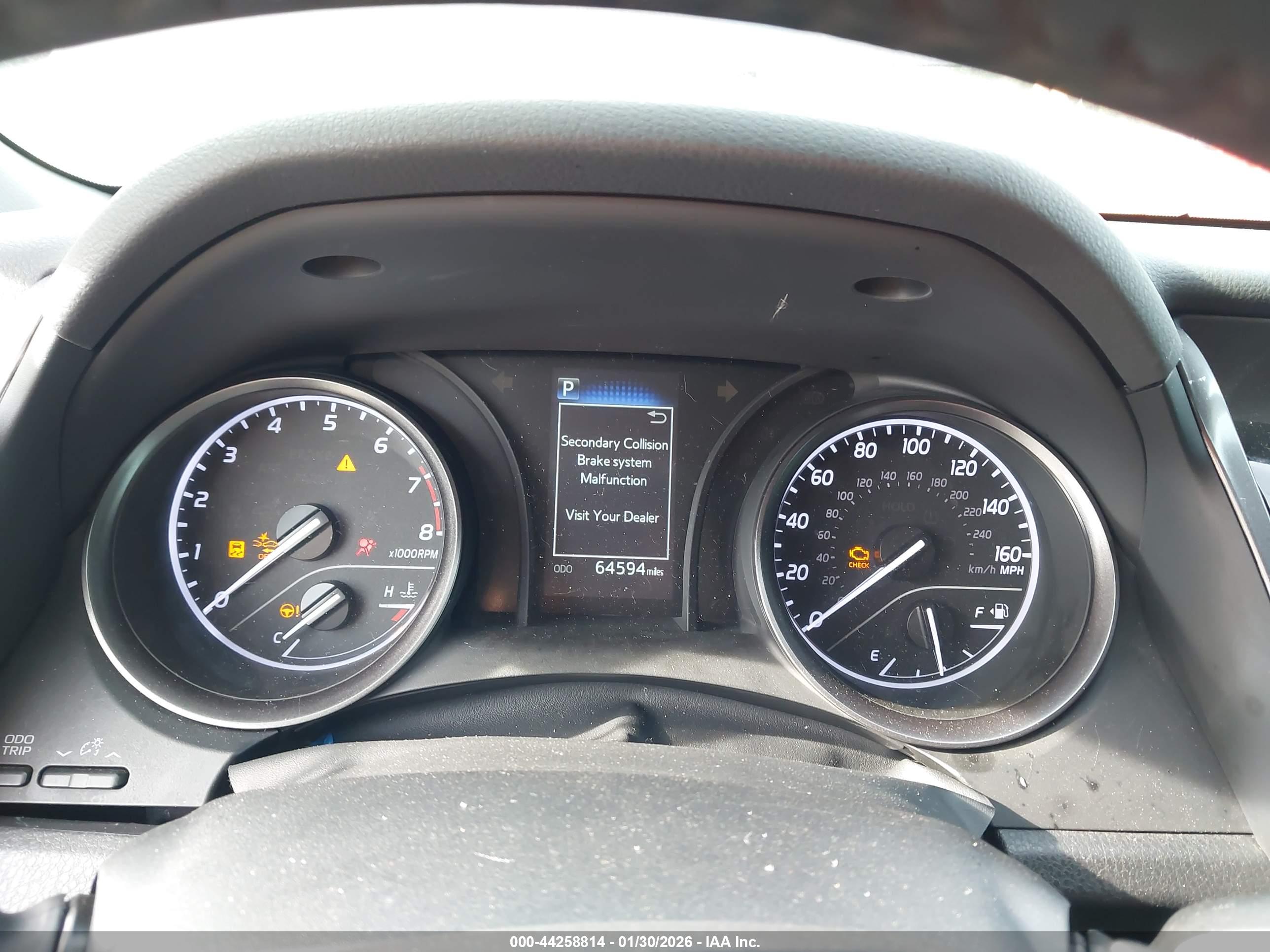 TOYOTA CAMRY image 7