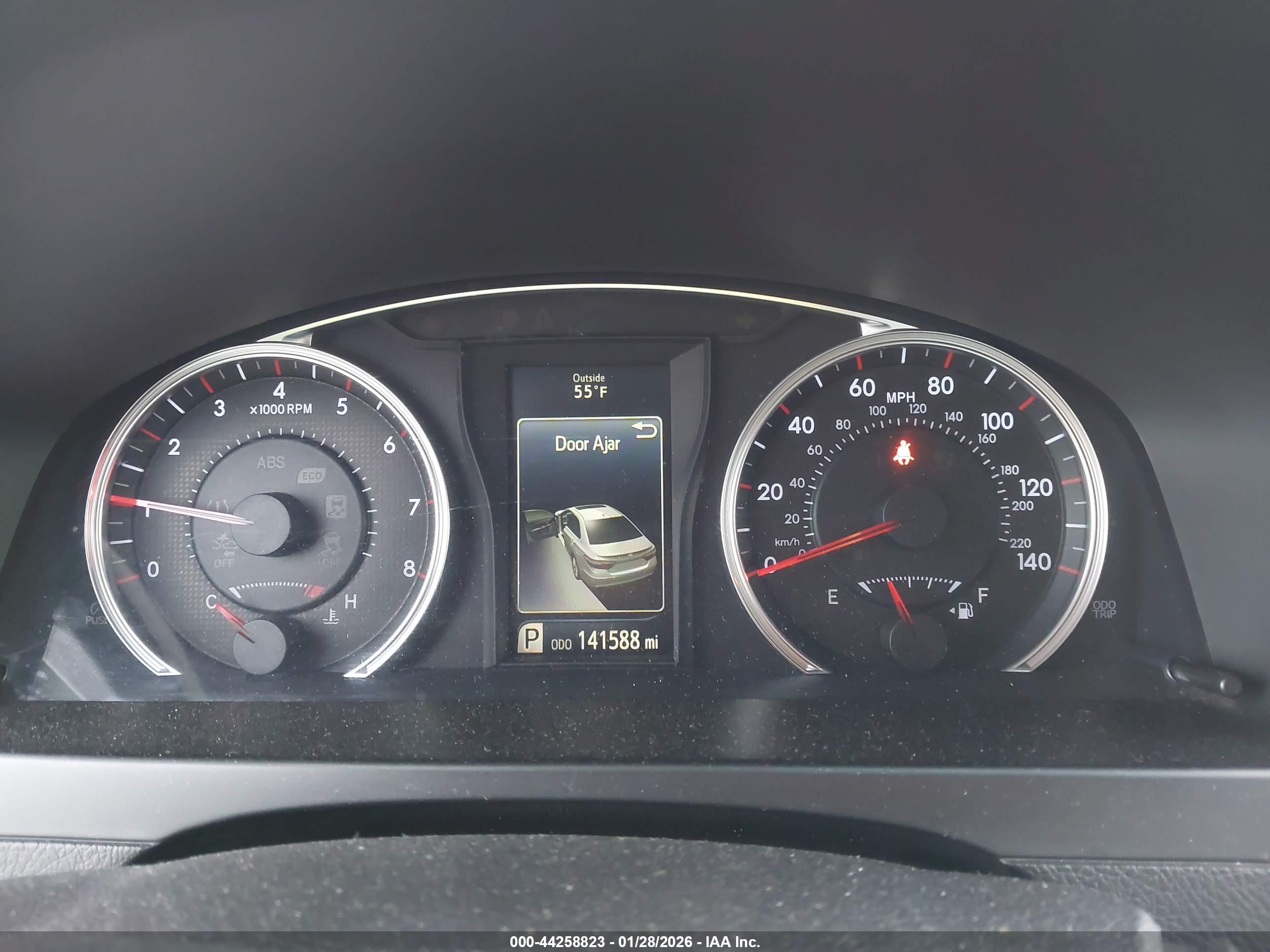 TOYOTA CAMRY image 7